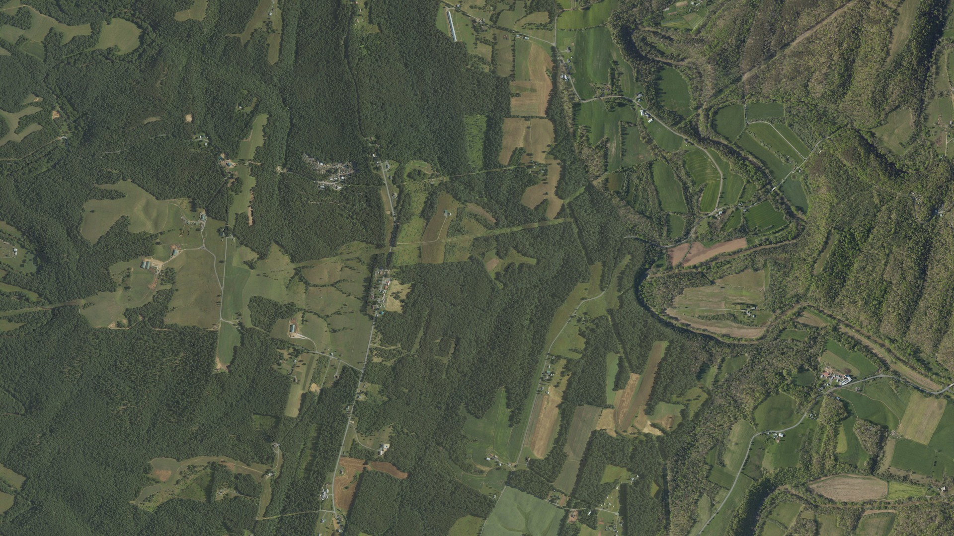 Natural-color aerial photograph of land around Thompson, Pennsylvania