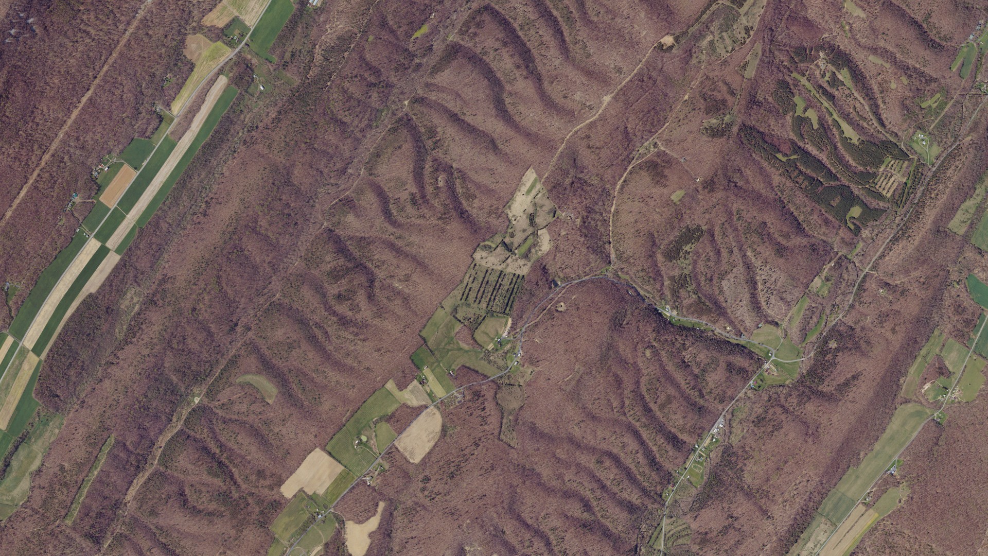 Aerial view of land around Tell, Pennsylvania