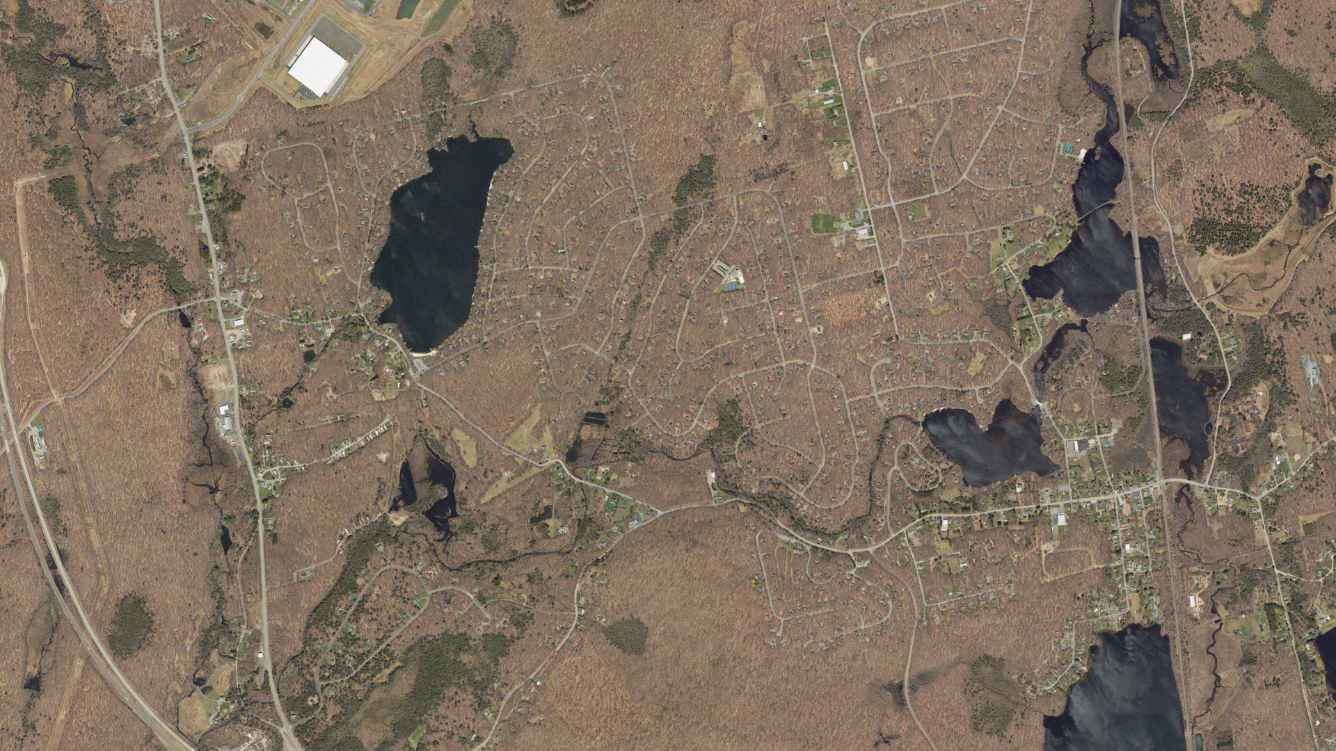 Natural-color aerial photograph of land around Big Bass Lake, Pennsylvania