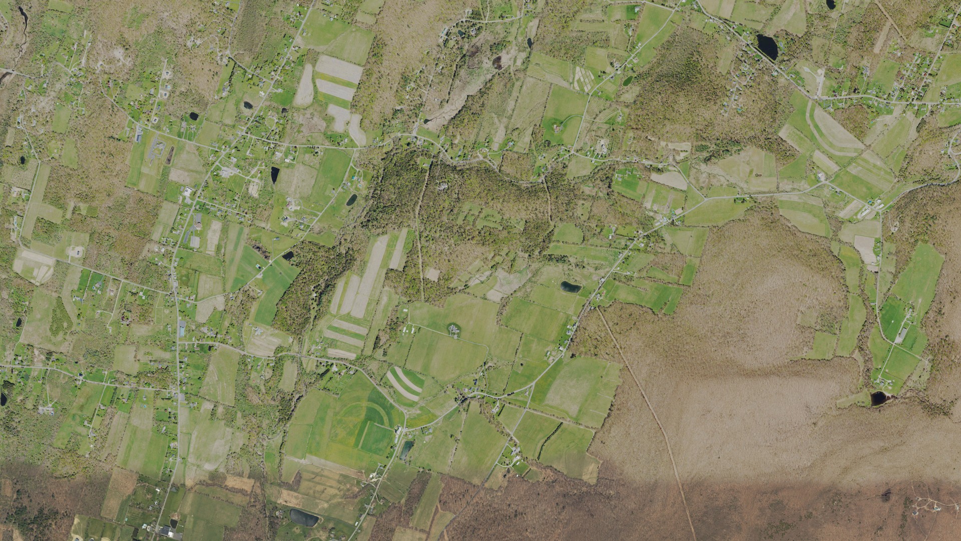 Natural-color aerial photograph of land around Newton, Pennsylvania