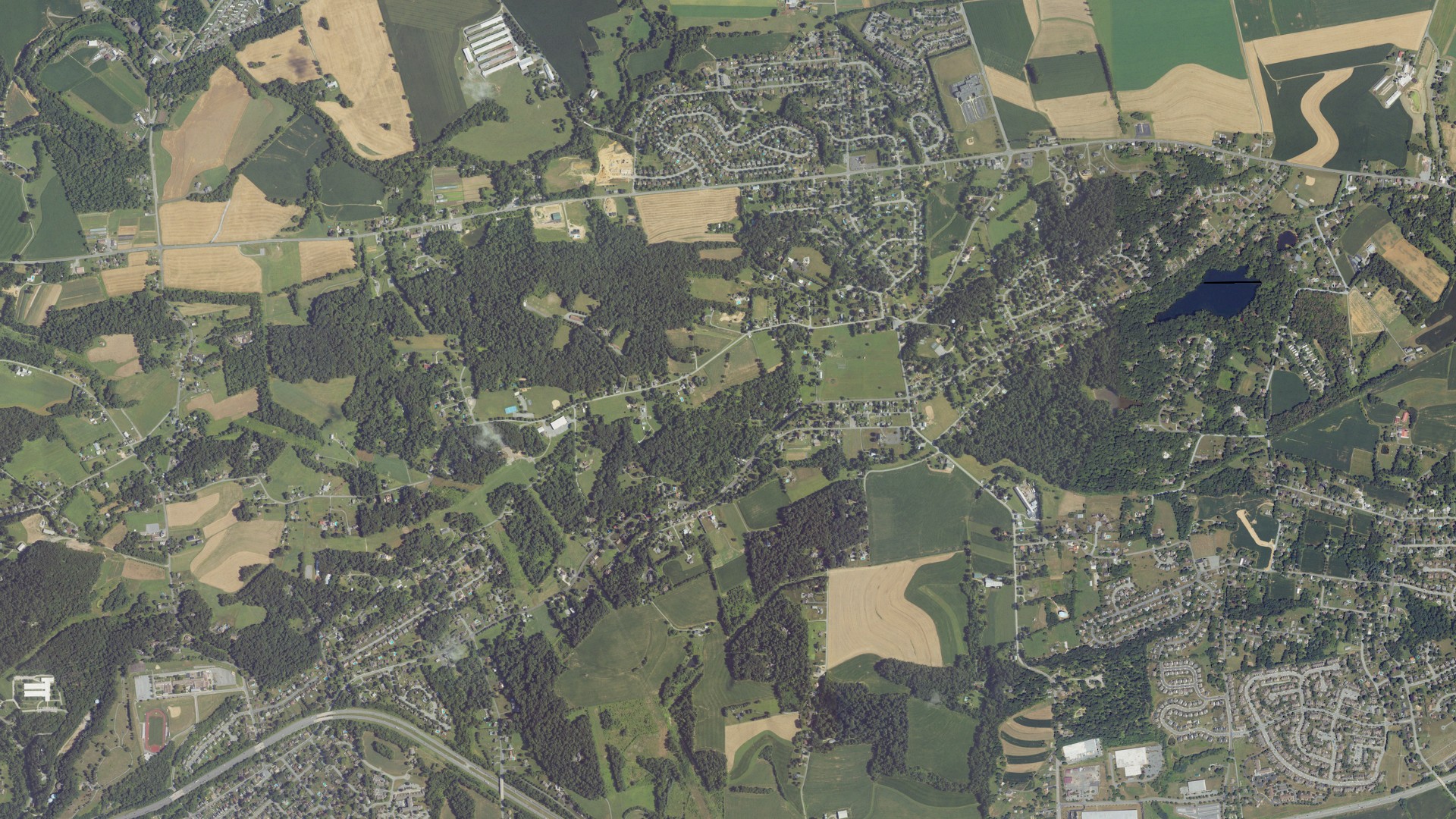 Natural-color aerial photograph of land around West Hempfield, Pennsylvania