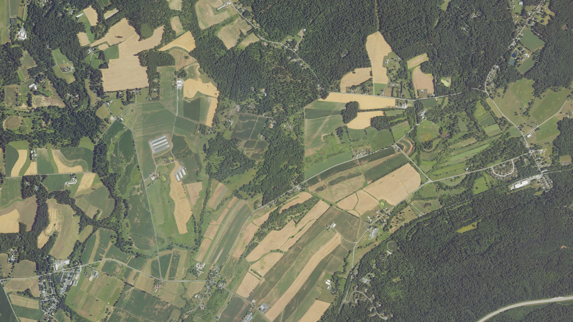 Aerial view of land around South Londonderry, Pennsylvania