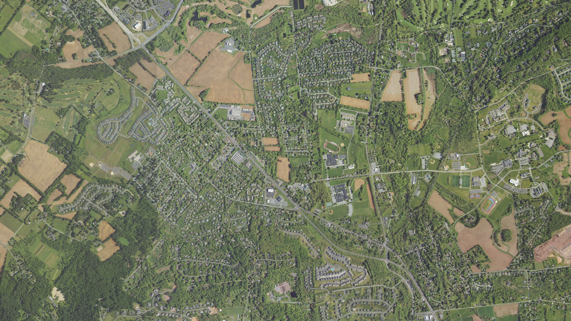 Natural-color aerial photograph of land around Upper Saucon, Pennsylvania