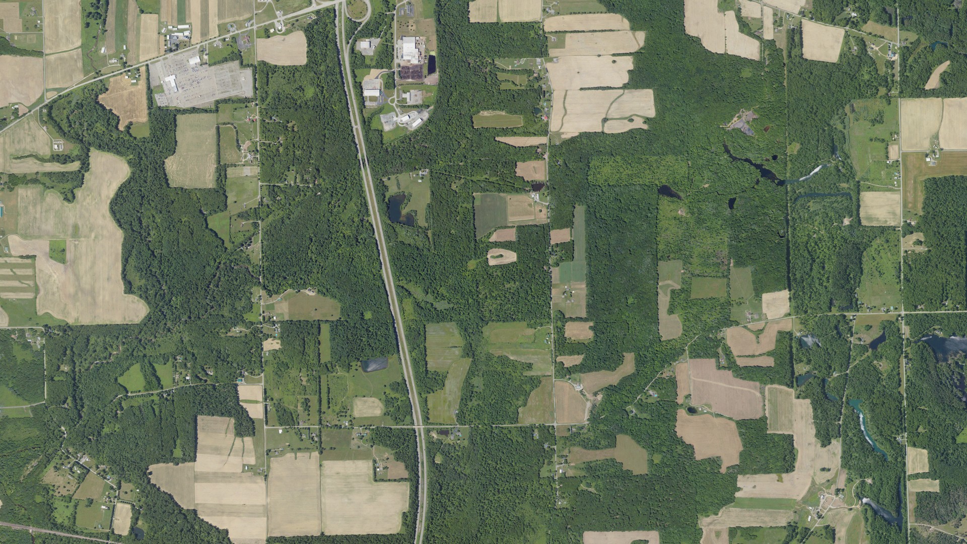 Natural-color aerial photograph of land around Jackson, Pennsylvania