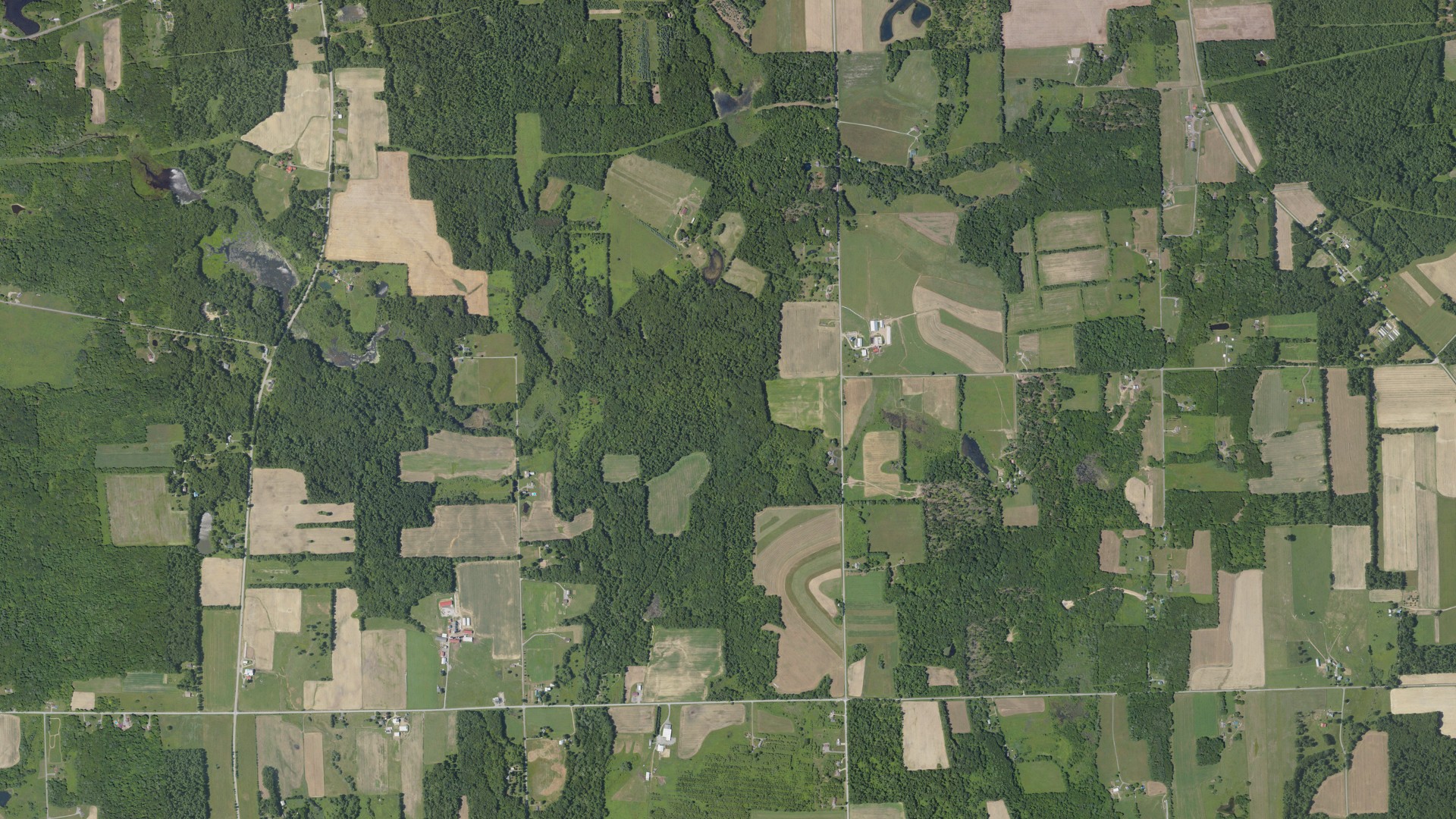 Aerial view of land around Worth, Pennsylvania