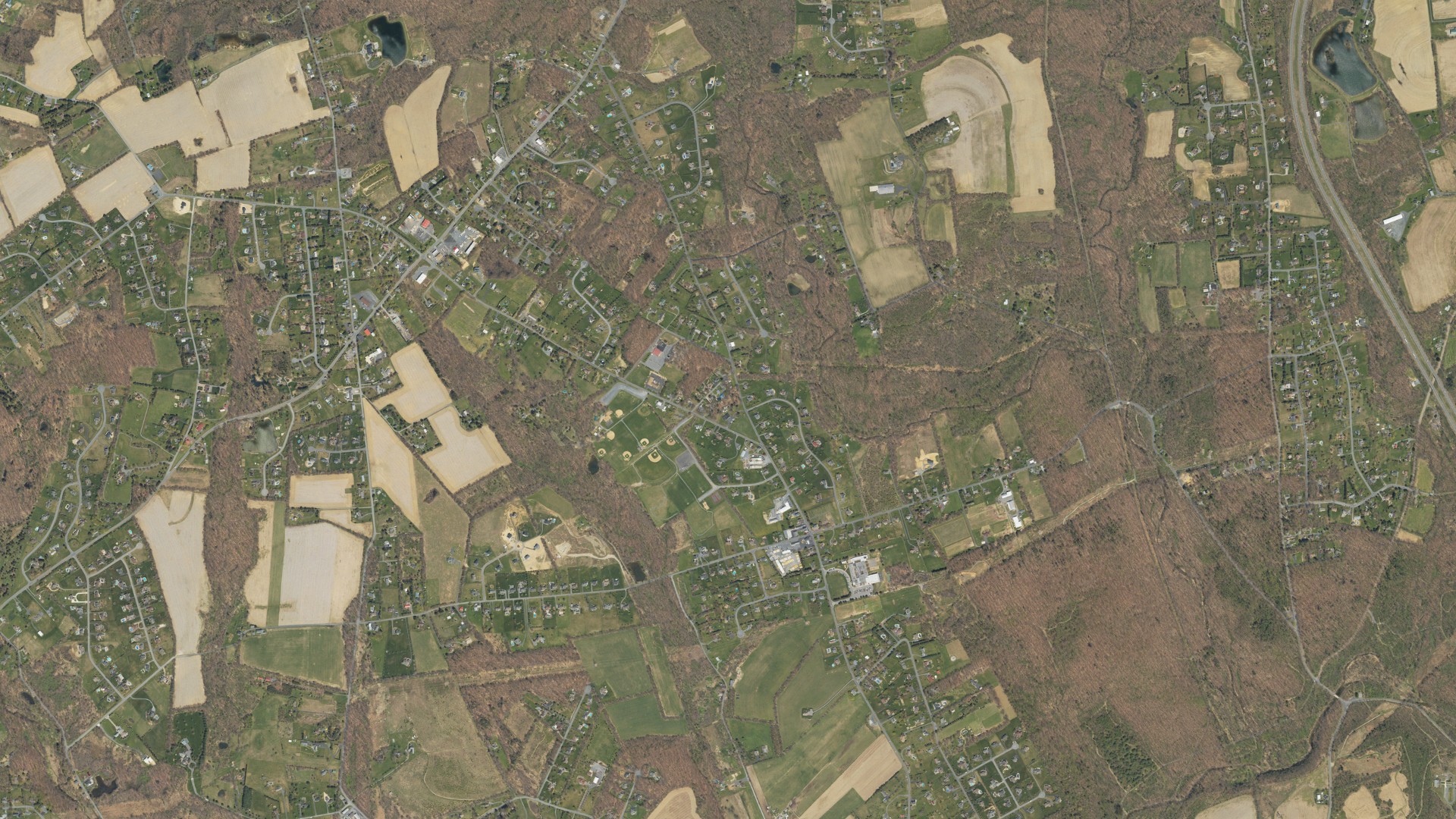 Aerial view of land around Bushkill, Pennsylvania