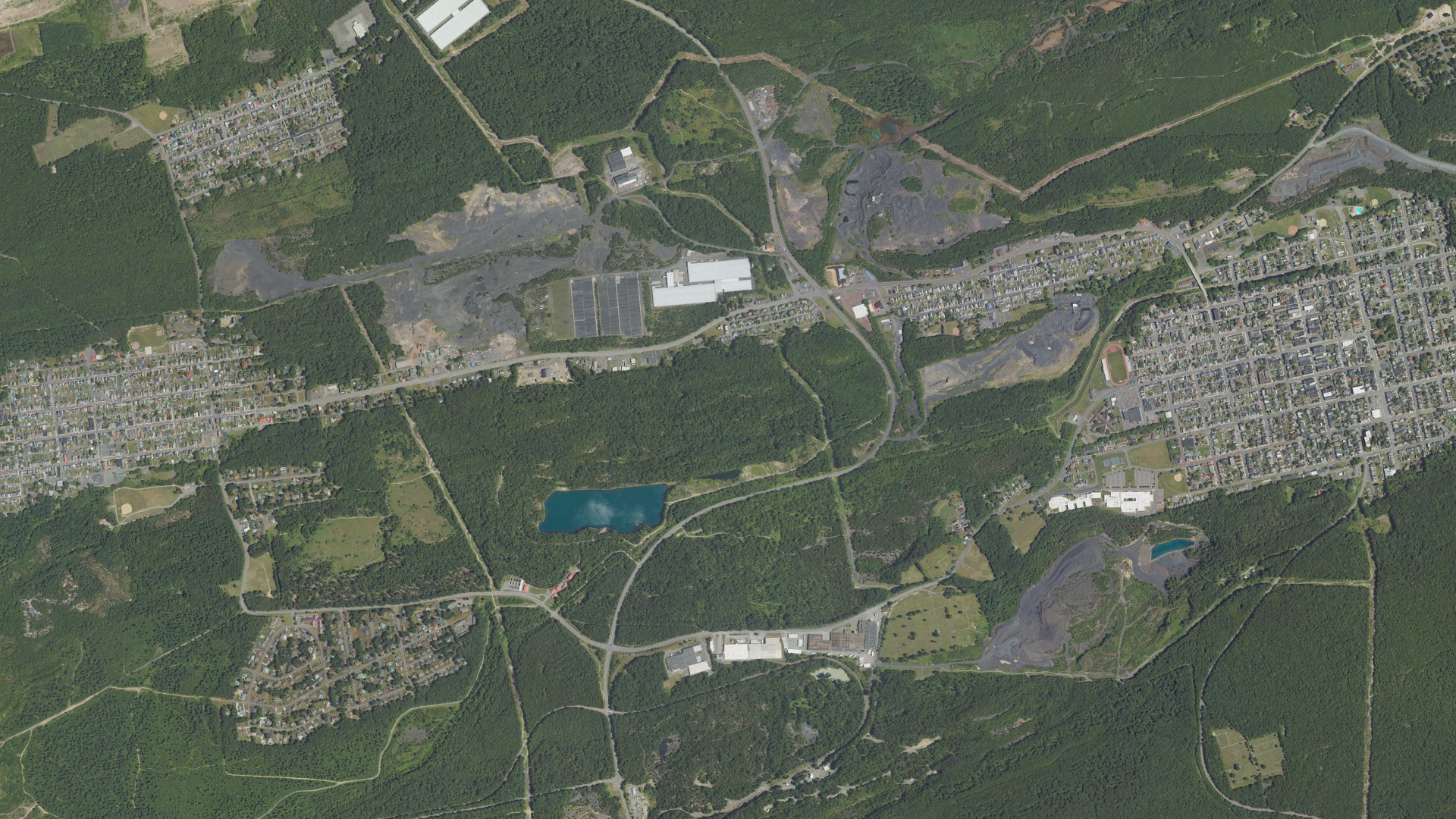 Aerial view of land around Mount Carmel, Pennsylvania