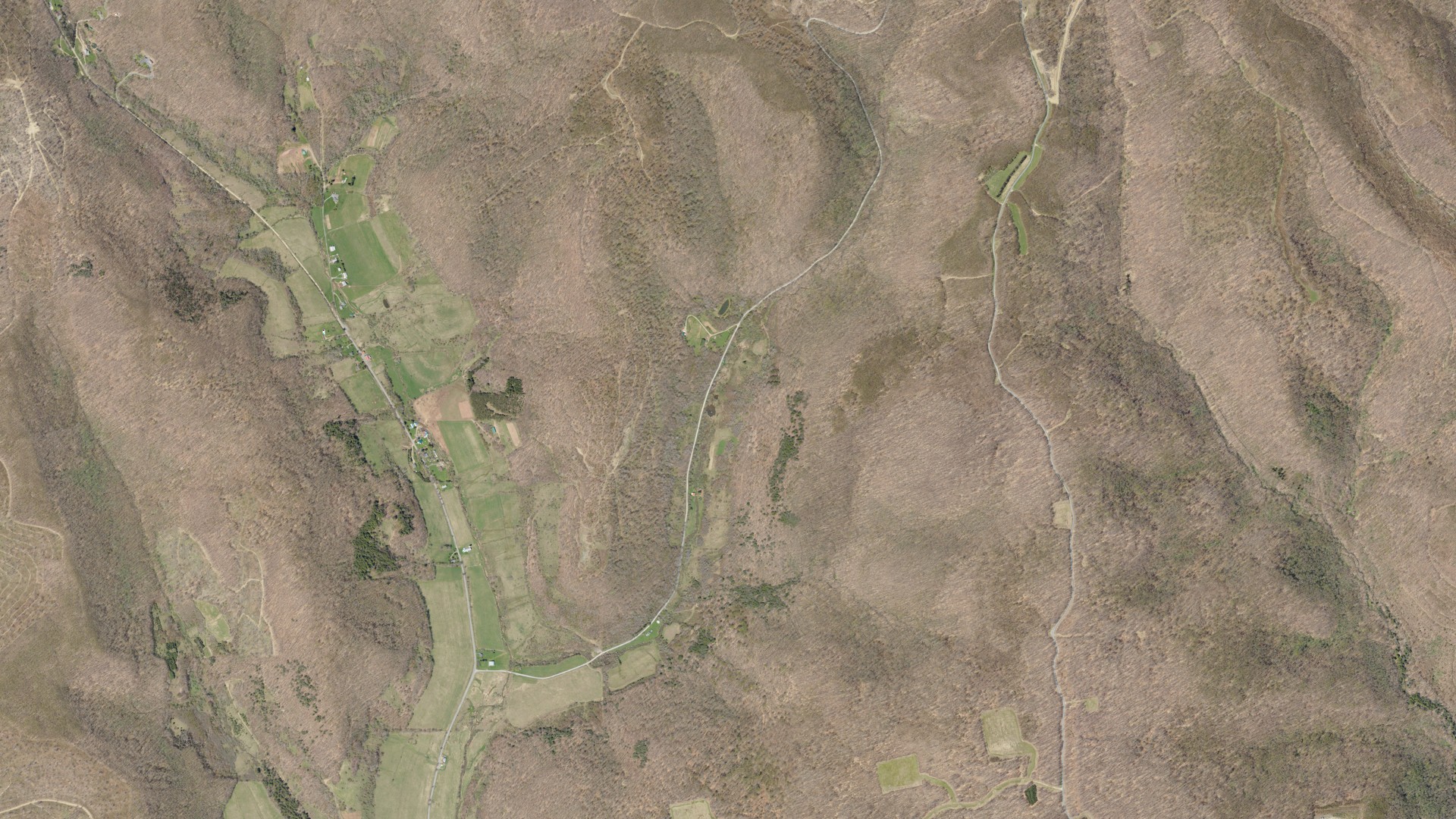 Aerial view of land around Pleasant Valley, Pennsylvania
