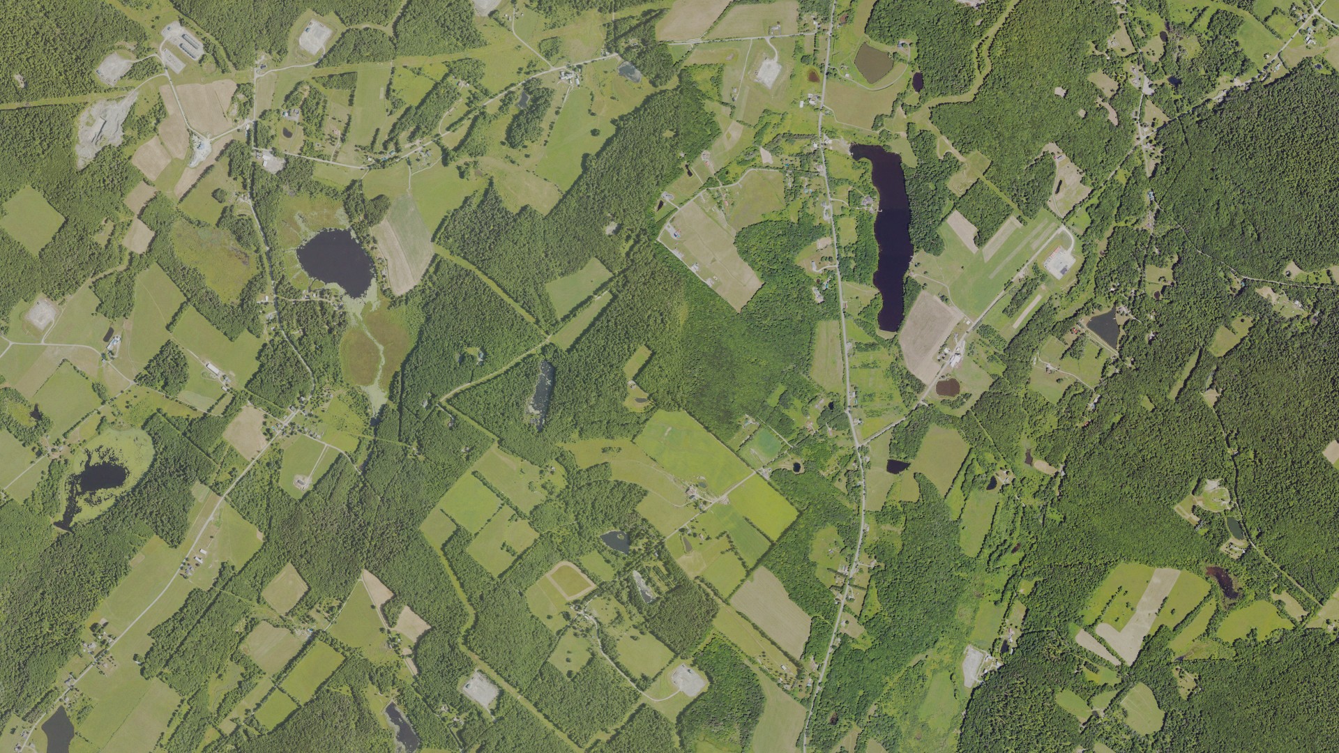 Natural-color aerial photograph of land around Jackson, Pennsylvania
