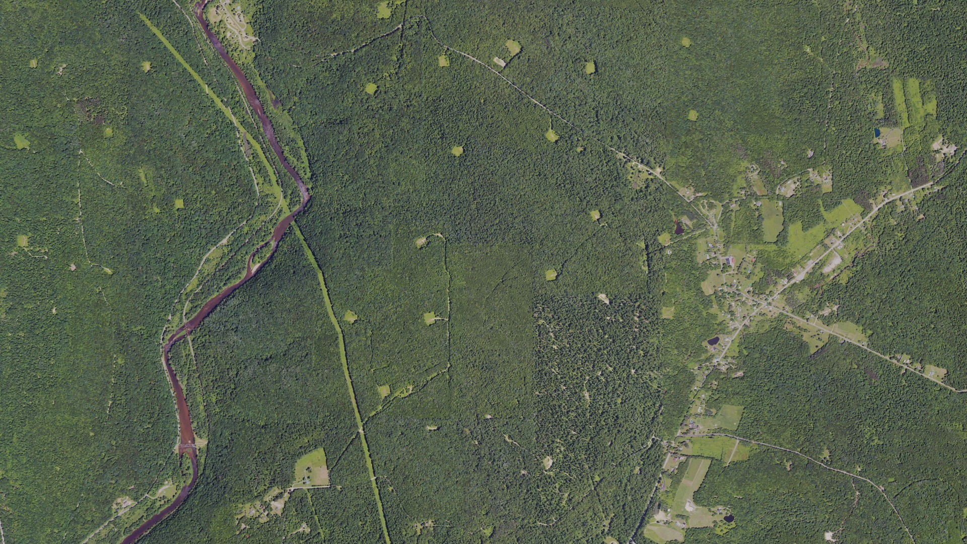 Natural-color aerial photograph of land around Cornplanter, Pennsylvania