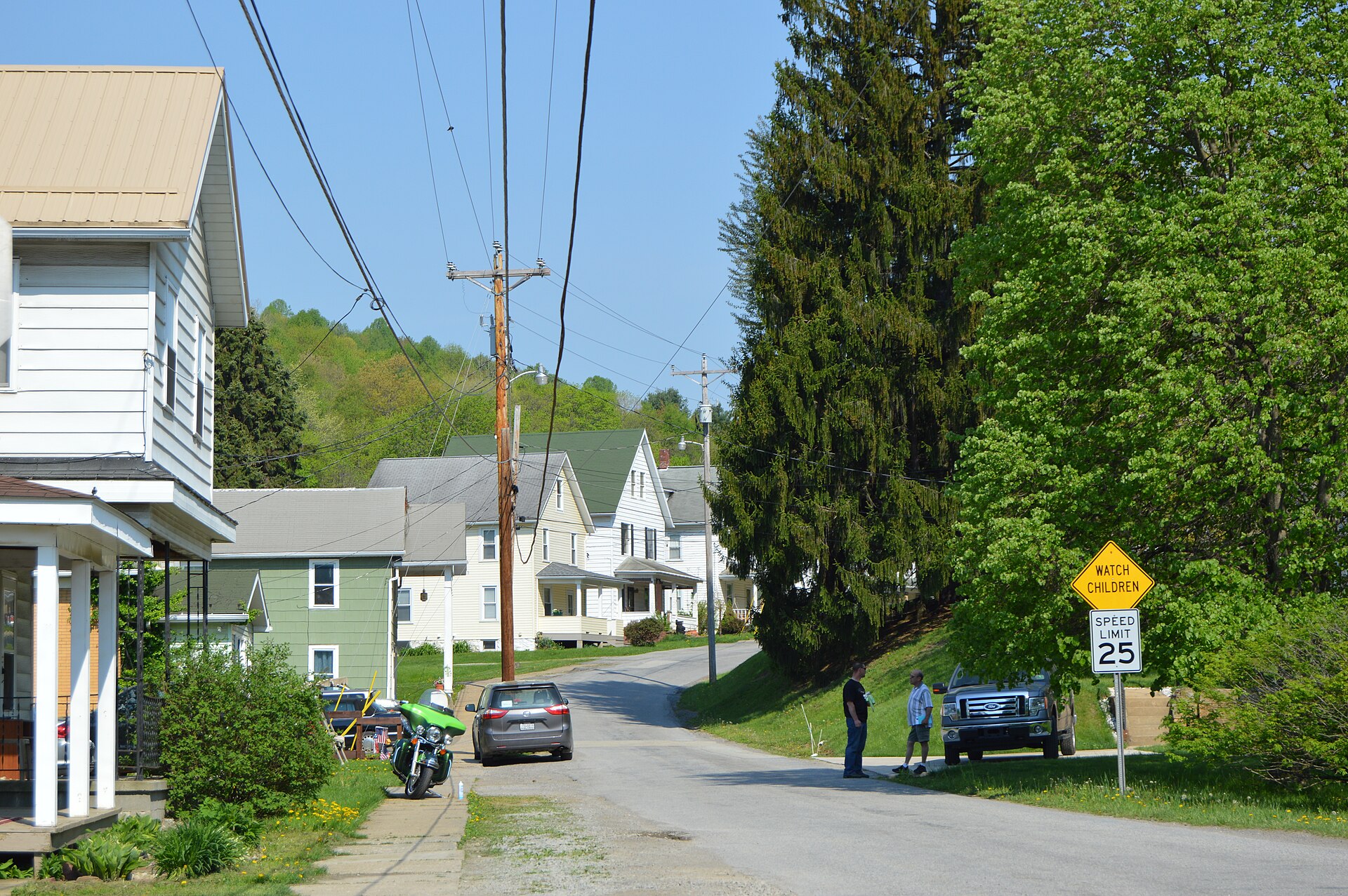 Houses on the southern side of Indiana Road, seen looking west from Shelocta Street (Pennsylvania Route 954), in Creekside, Pennsylvania, United States.