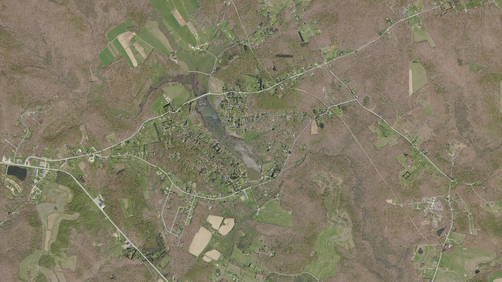 Aerial view of land around Deer Lake, Pennsylvania