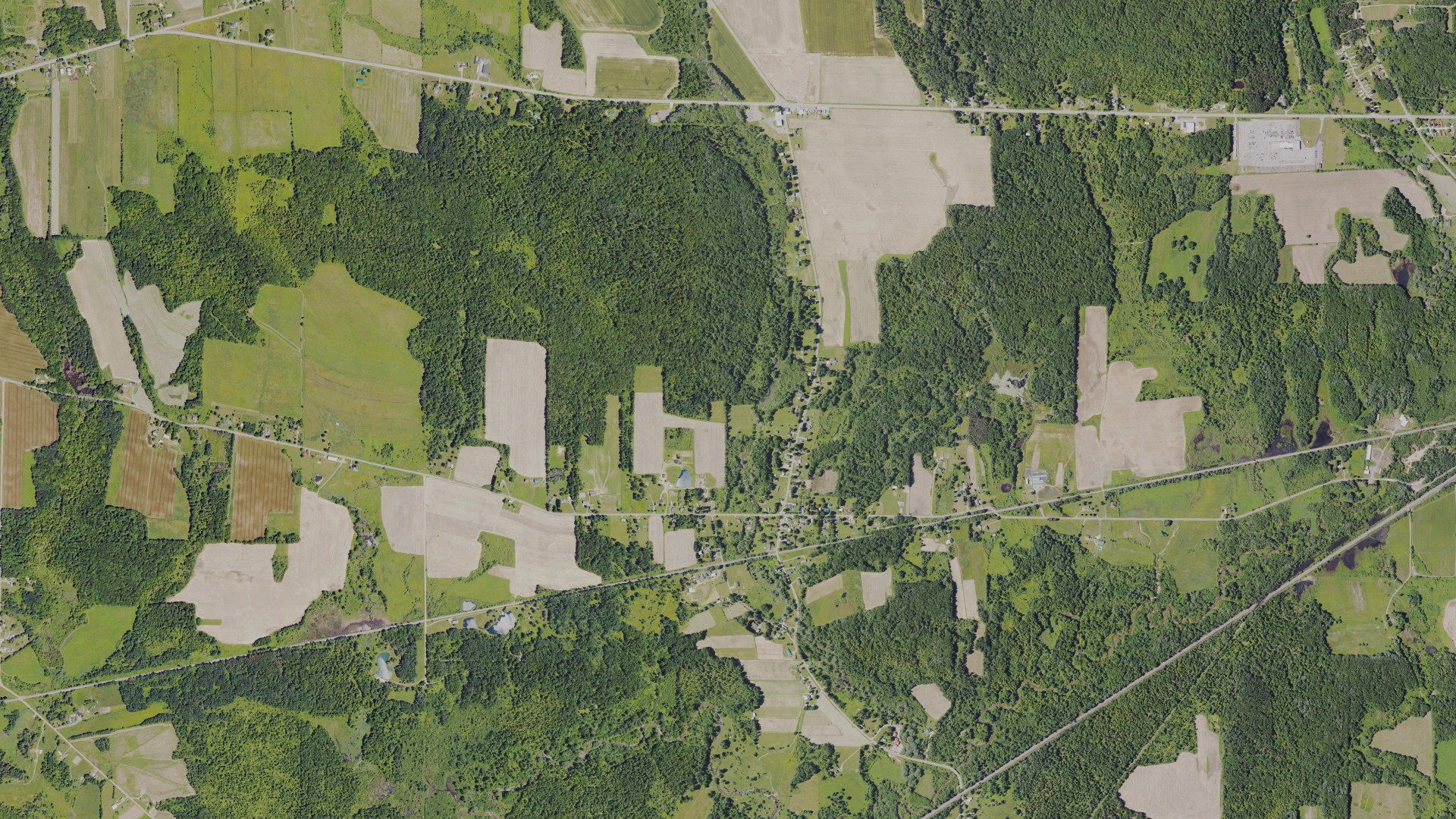 Natural-color aerial photograph of land around Elgin, Pennsylvania