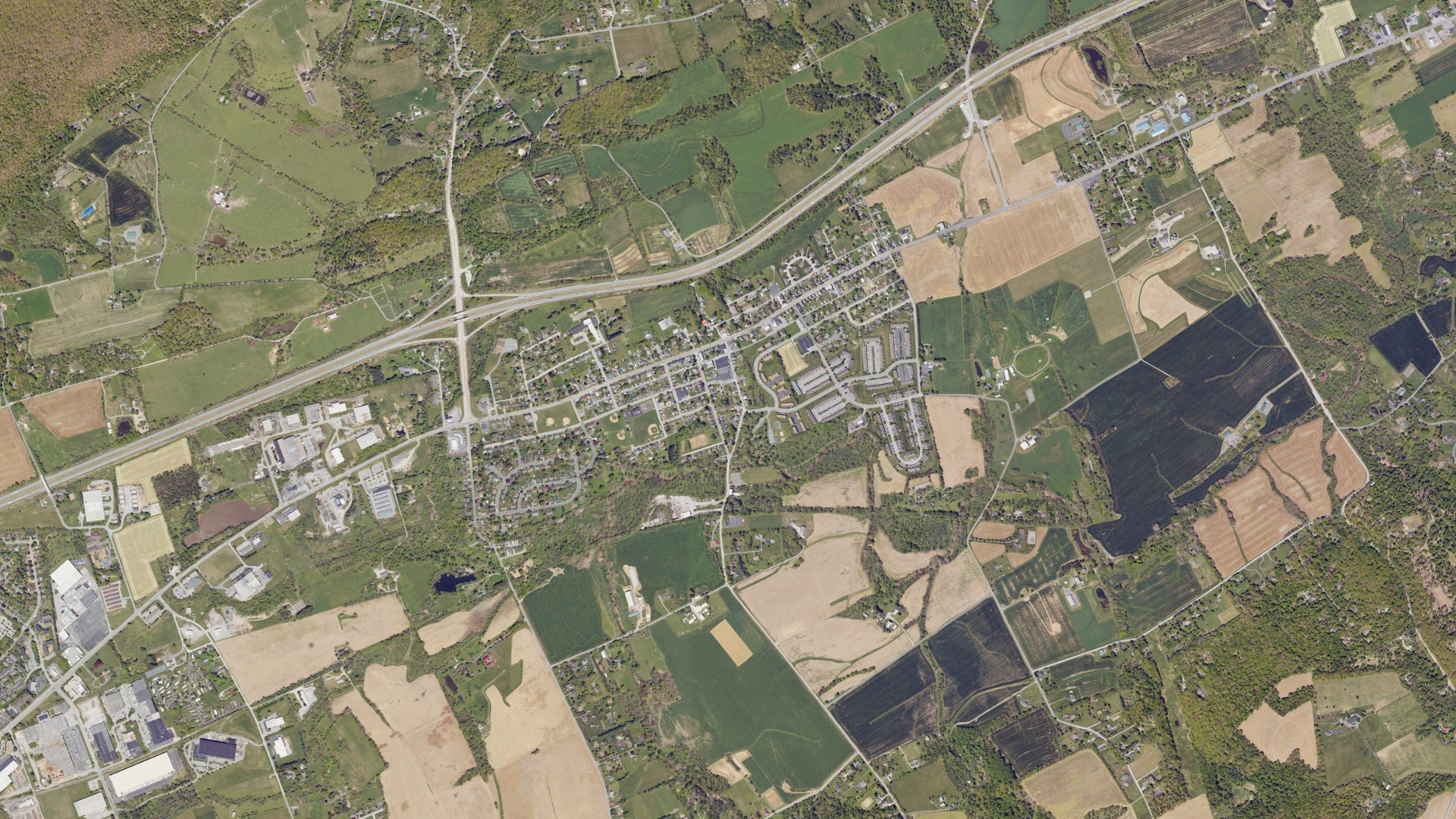 Natural-color aerial photograph of land around Hallam, Pennsylvania