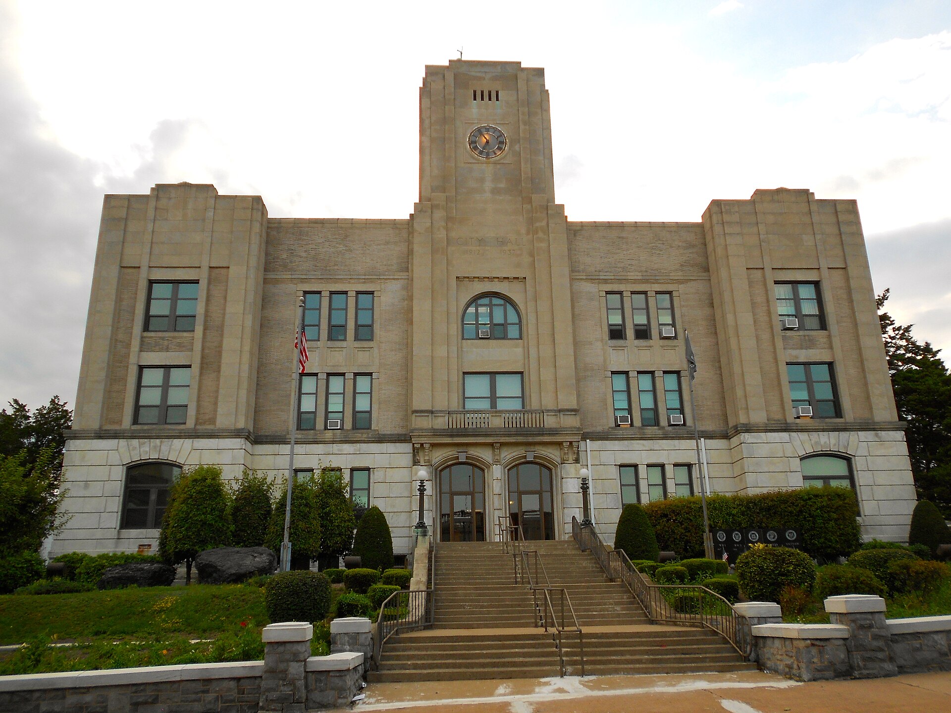 Borough Hall in Hazelton, Luzerne County, Pennsylvania. — Hazleton, Pennsylvania