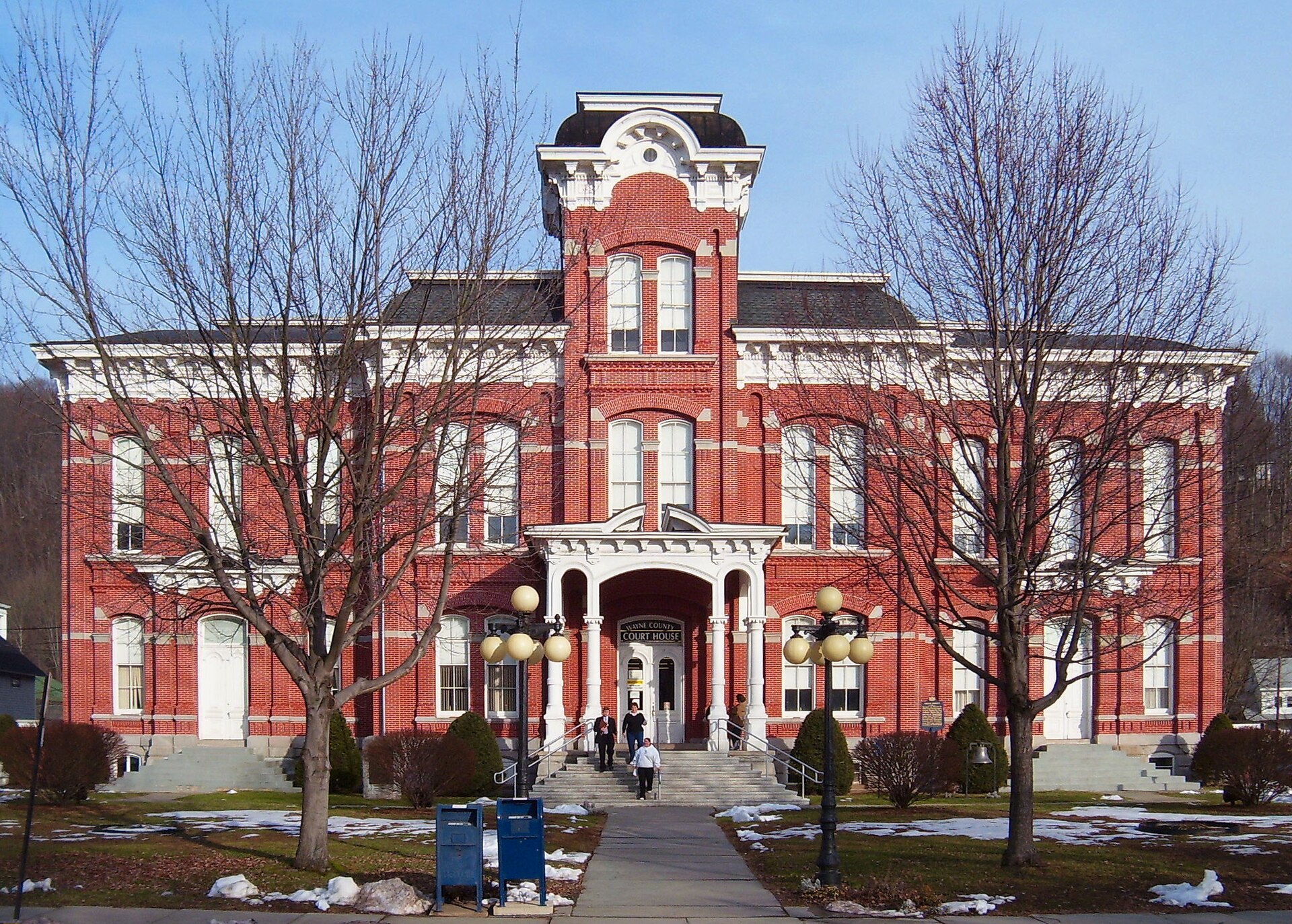 The Wayne County courthouse in Honesdale — Pennsylvania