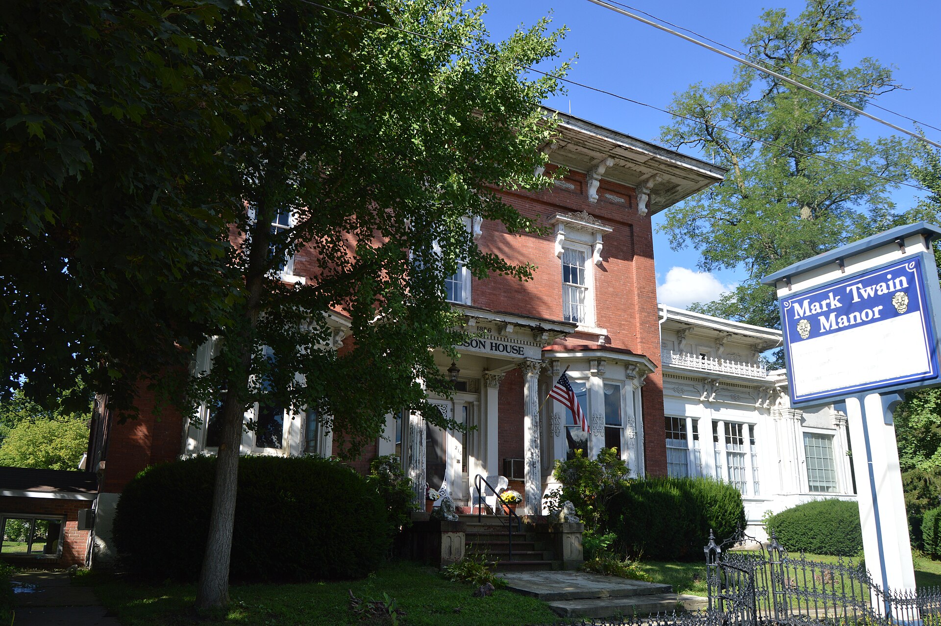 Street scene in Jamestown, Pennsylvania