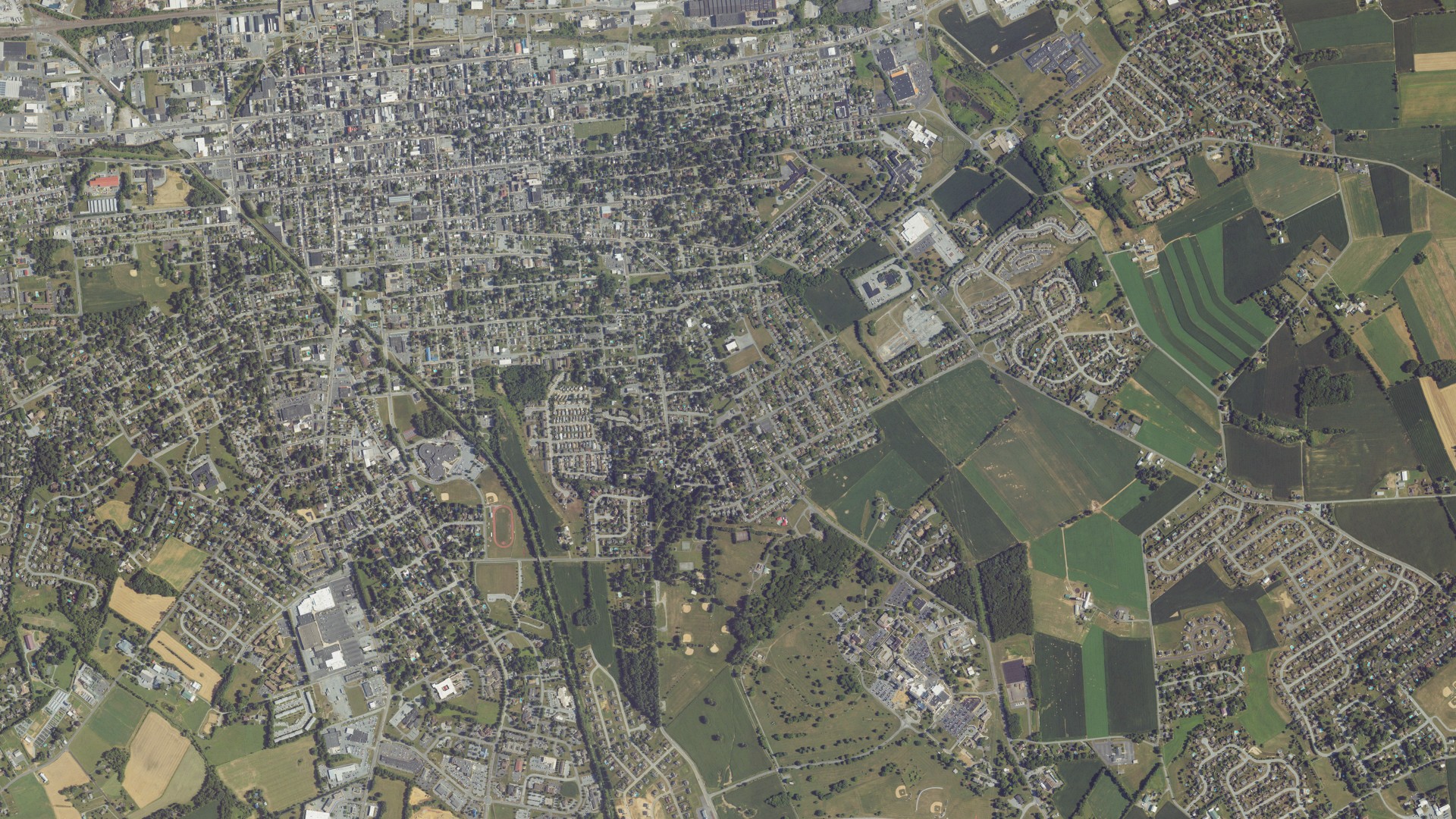 Natural-color aerial photograph of land around Lebanon South, Pennsylvania