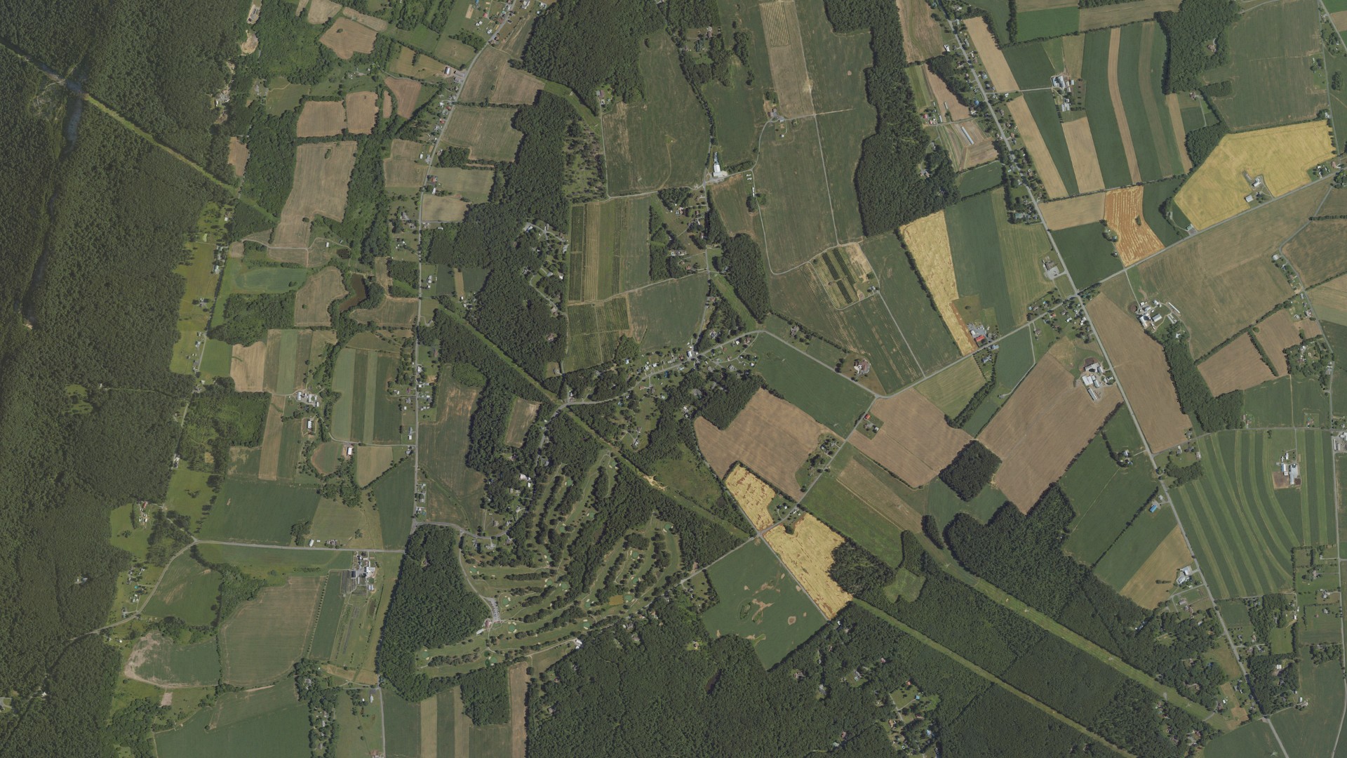Natural-color aerial photograph of land around Ore Hill, Pennsylvania