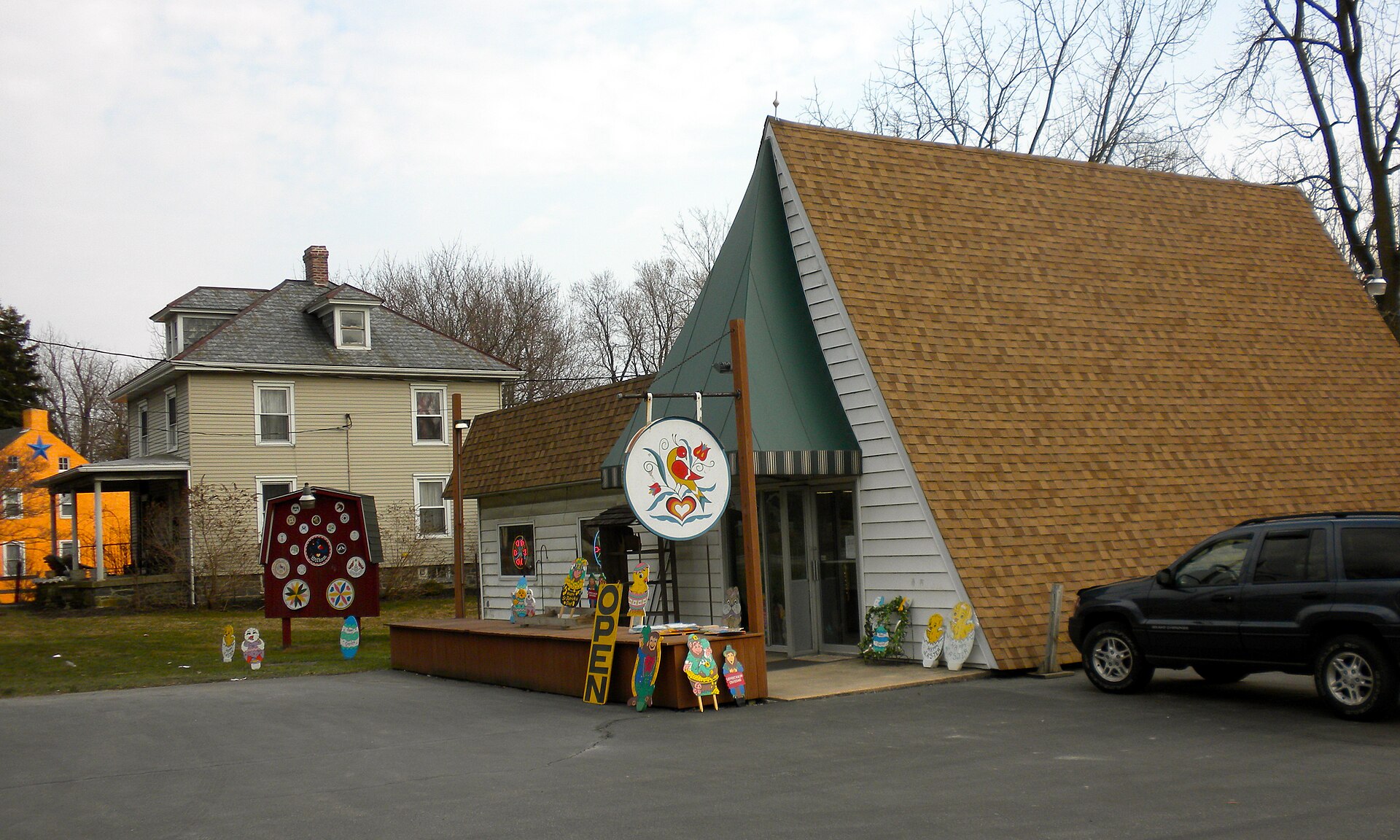 Souvenir shop in Paradise, Pennsylvania (Lancaster County) on US Route 30 (south side).