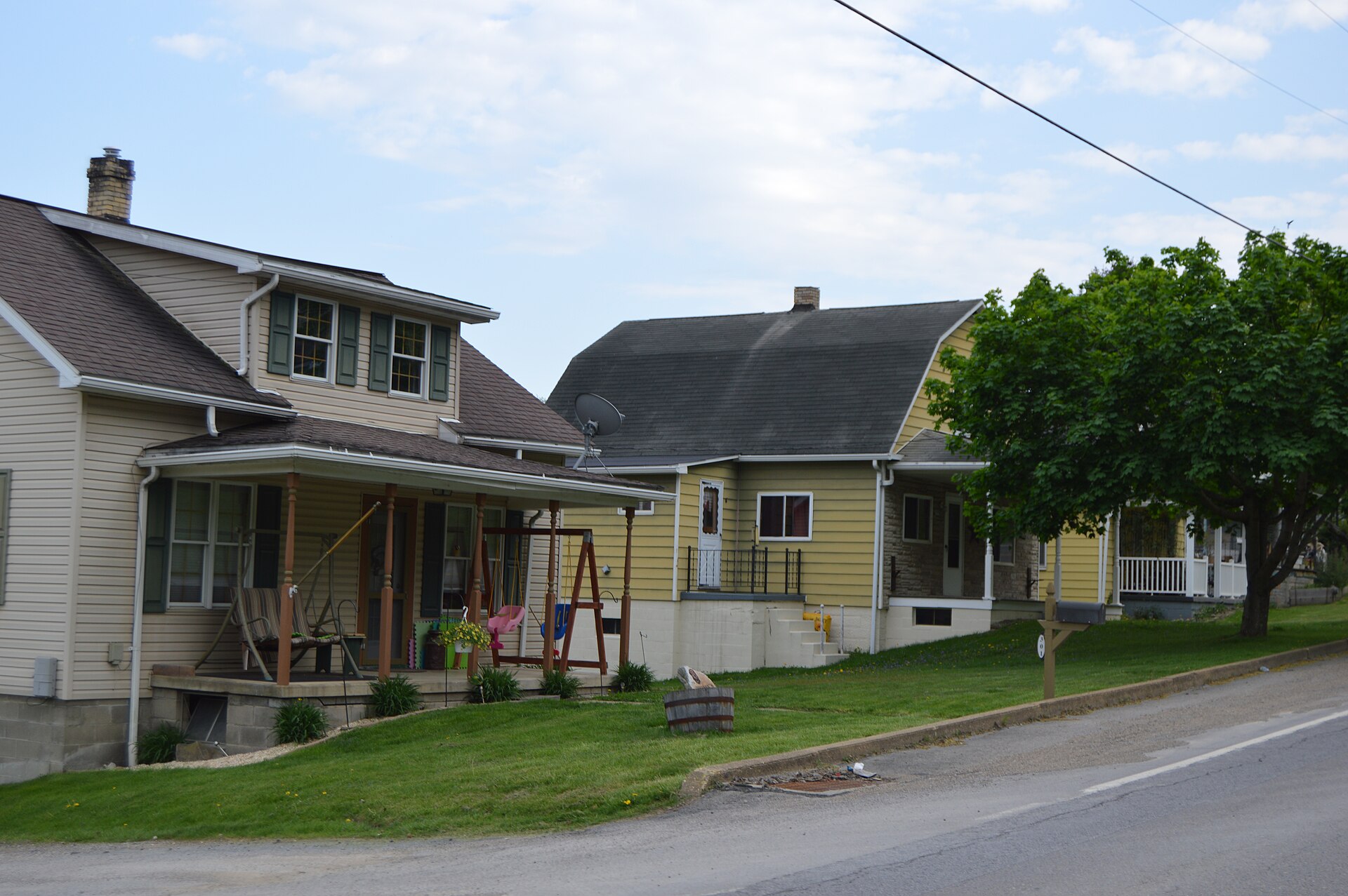 Houses on the western side of Argyle Street (Pennsylvania Route 268) in extreme northern Petrolia, Pennsylvania, United States.