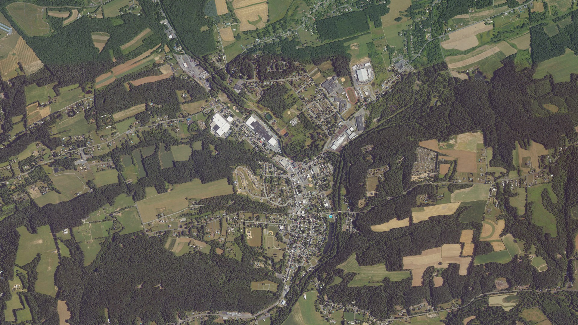 Aerial view of land around Pine Grove, Pennsylvania
