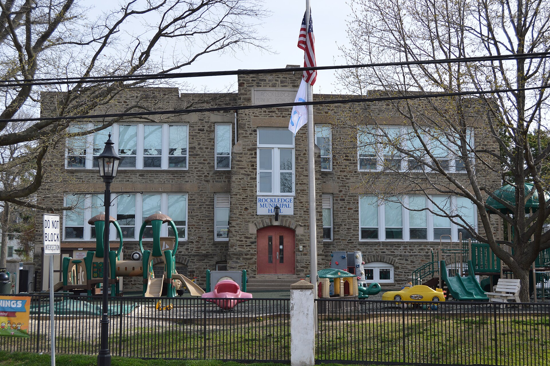 Front of the Rockledge municipal building (a former school), located at 121 Huntingdon Pike (Pennsylvania Route 232) in Rockledge, Pennsylvania, United States.