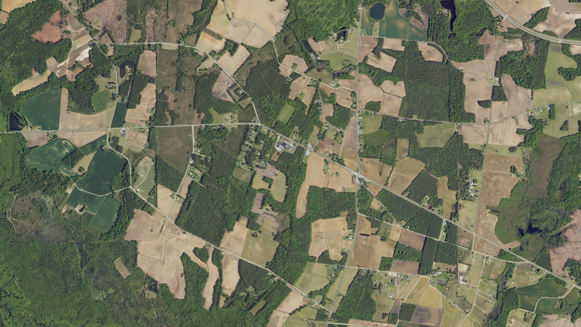 Natural-color aerial photograph of land around Finklea, South Carolina
