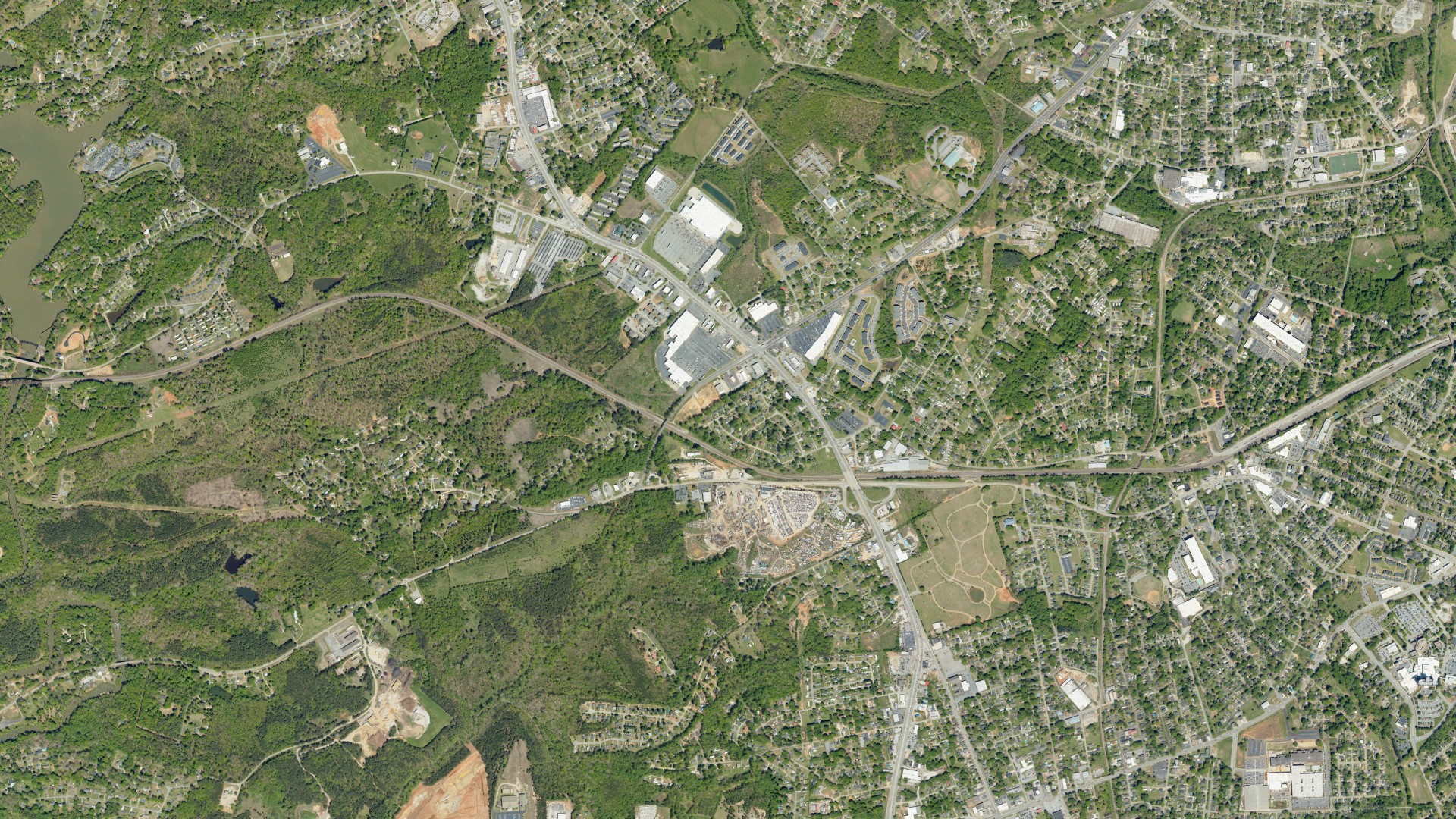 Natural-color aerial photograph of land around Parker, South Carolina