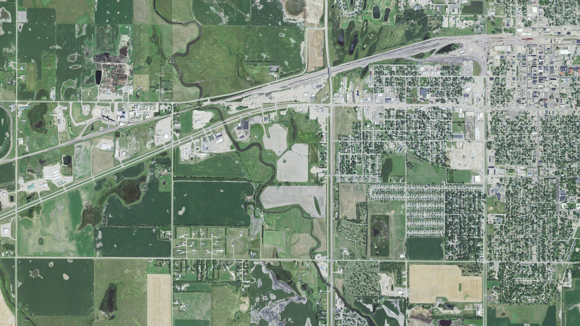 Natural-color aerial photograph of land around Aberdeen, South Dakota