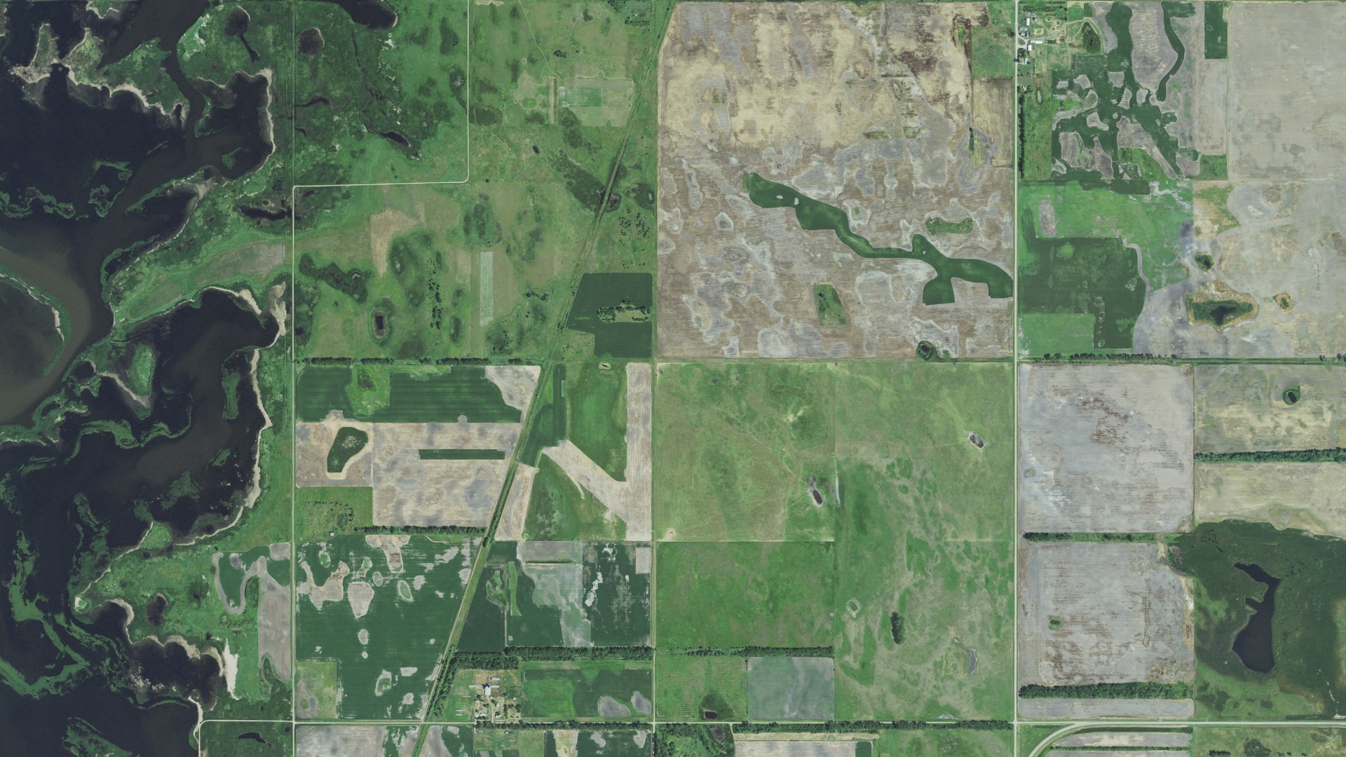 Aerial view of land around Lansing, South Dakota
