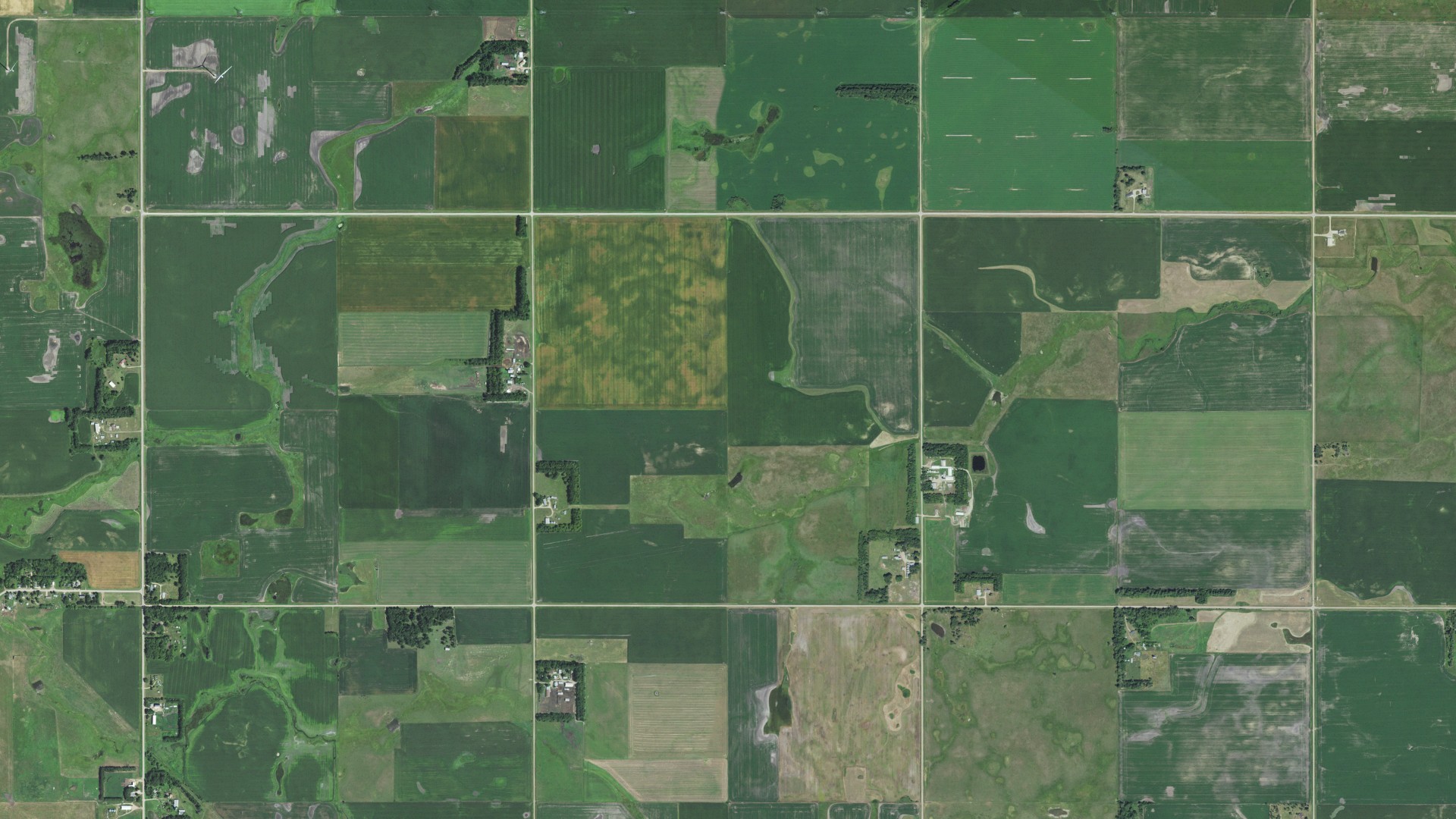 Natural-color aerial photograph of land around Goodwin, South Dakota