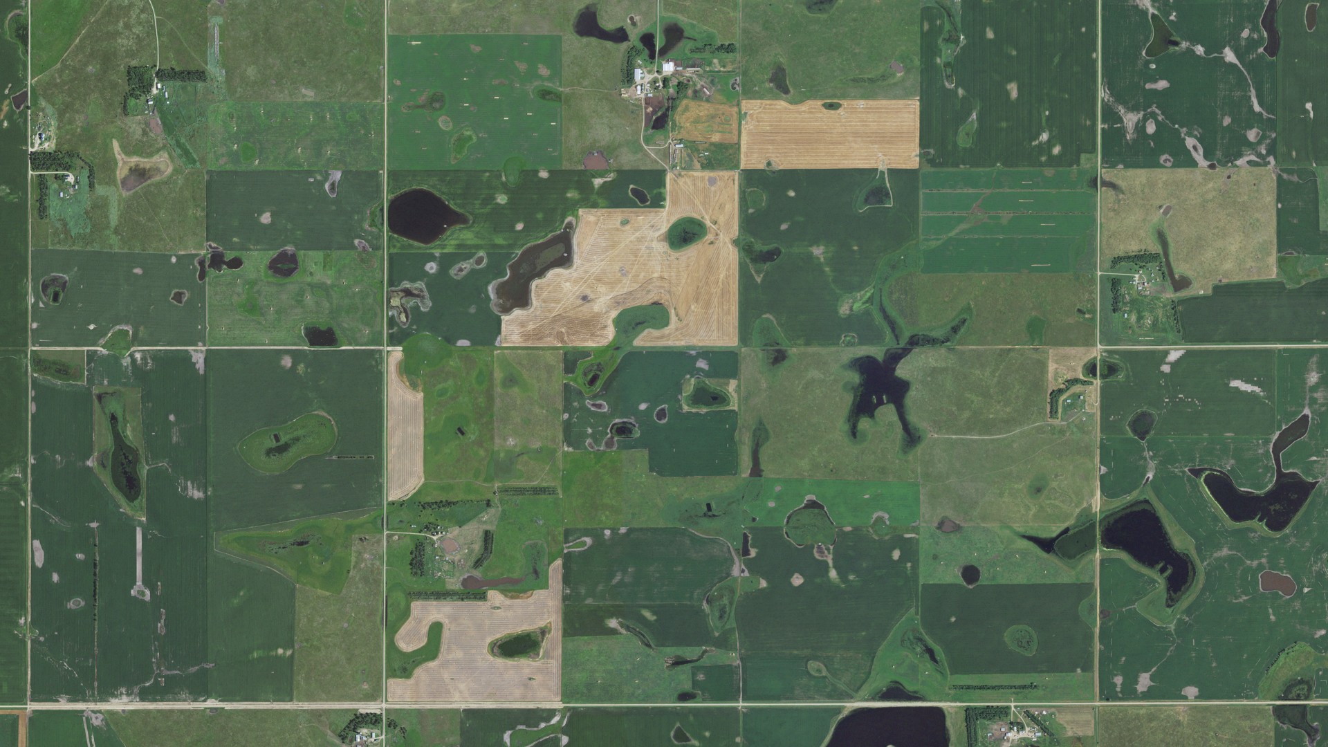 Natural-color aerial photograph of land around Sangamon, South Dakota