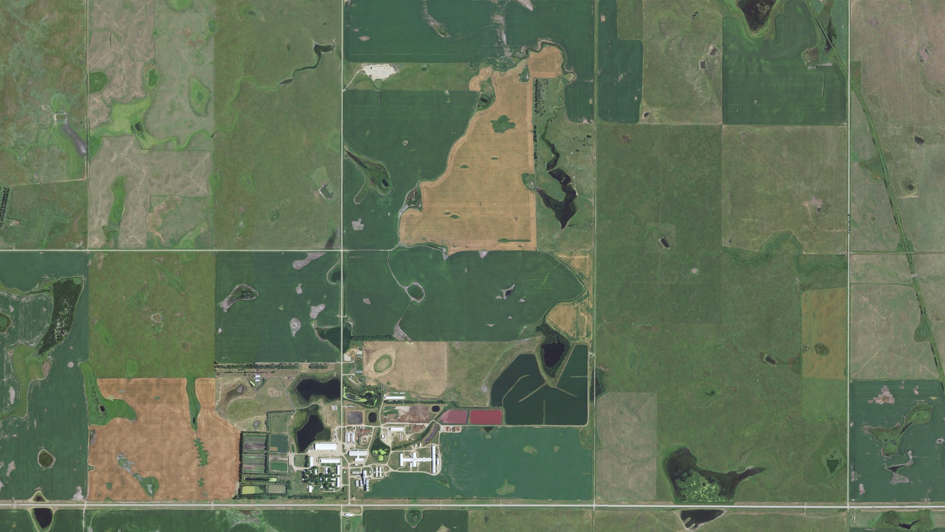 Natural-color aerial photograph of land around Enterprise, South Dakota