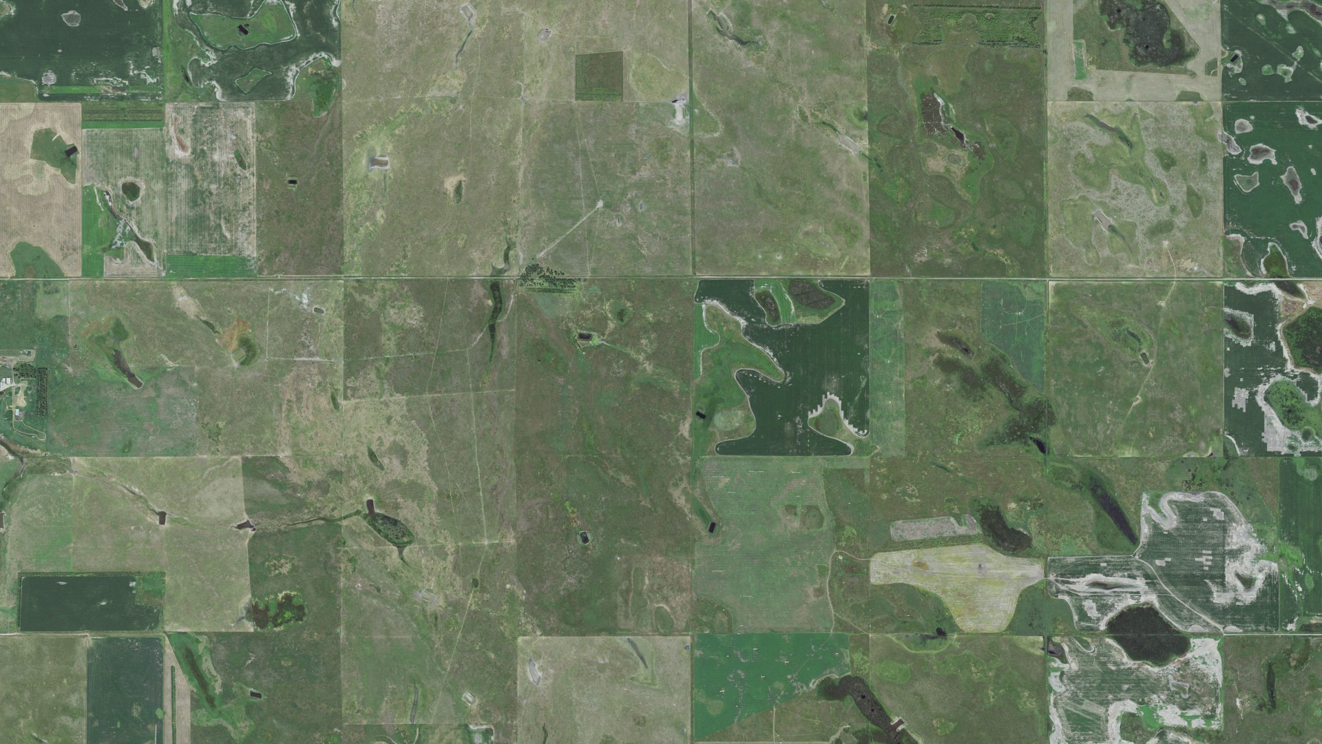 Aerial view of land around Pioneer, South Dakota