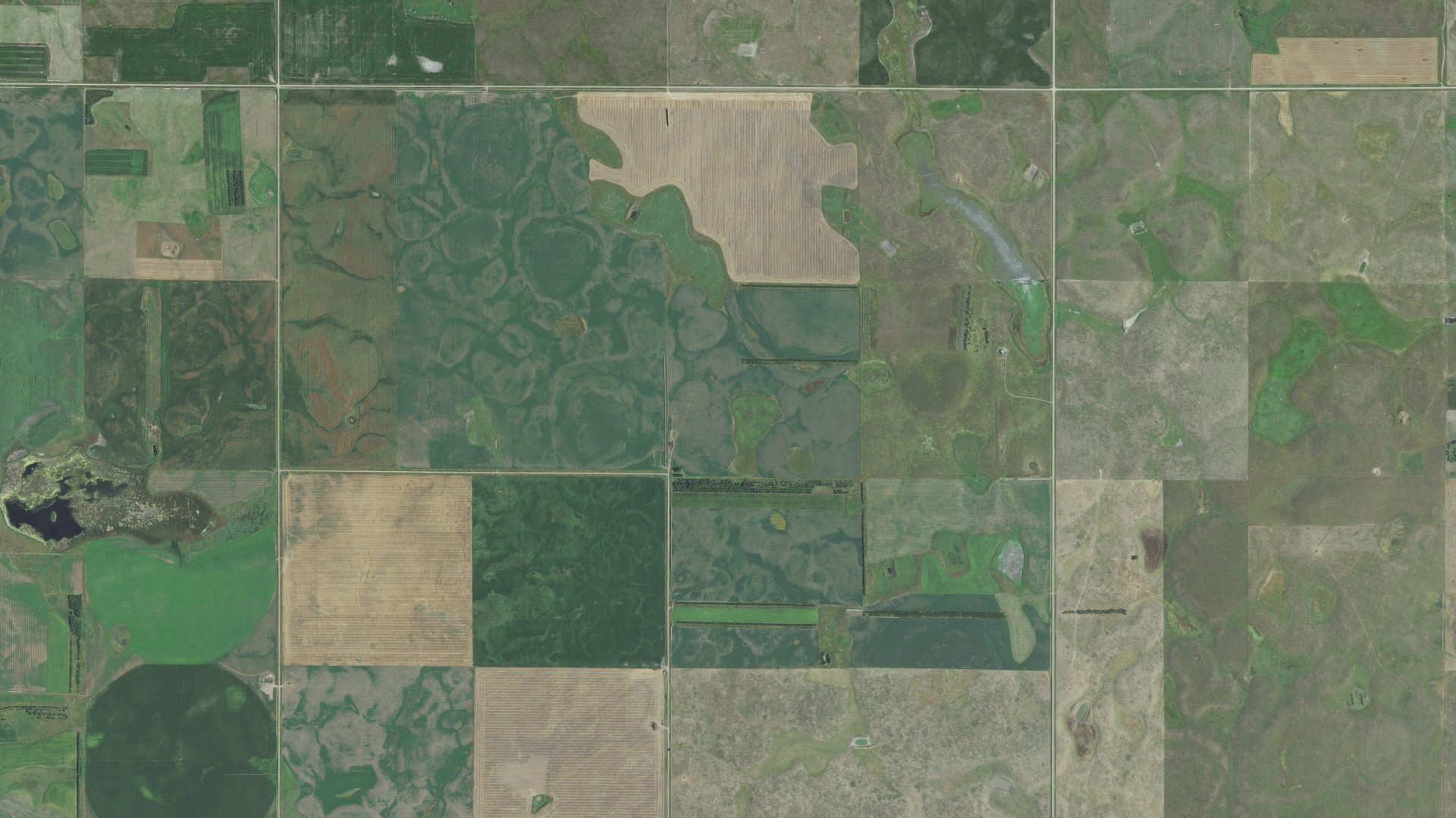 Natural-color aerial photograph of land around Logan, South Dakota