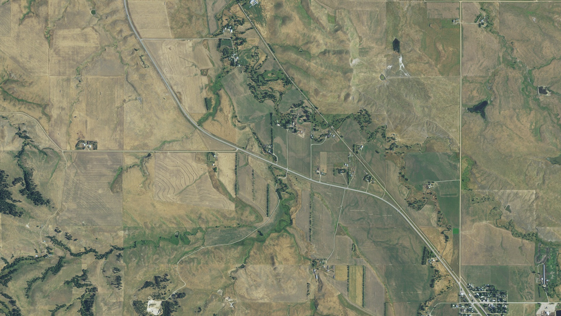 Natural-color aerial photograph of land around St. Onge, South Dakota