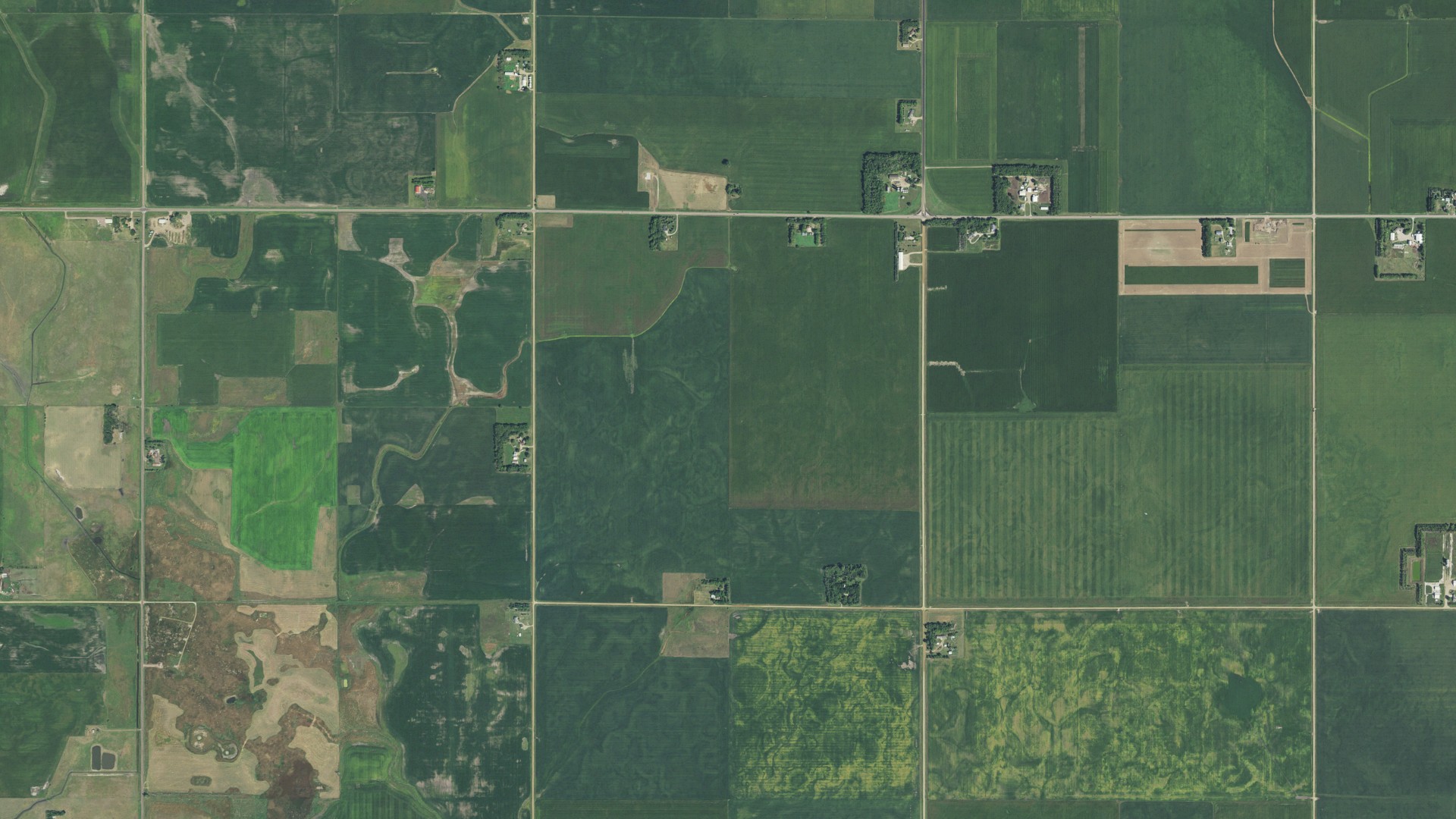 Aerial view of land around Lynn, South Dakota