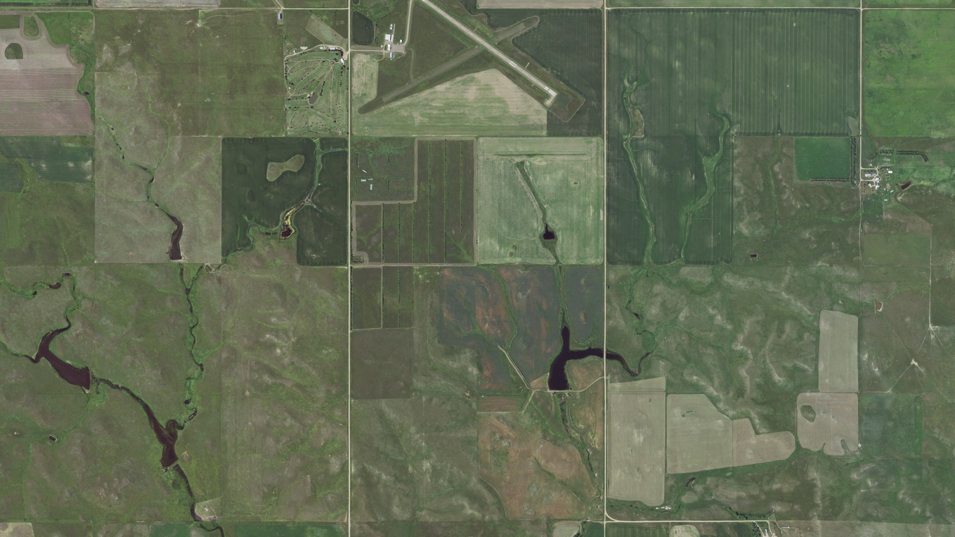 Aerial view of land around Lincoln, South Dakota