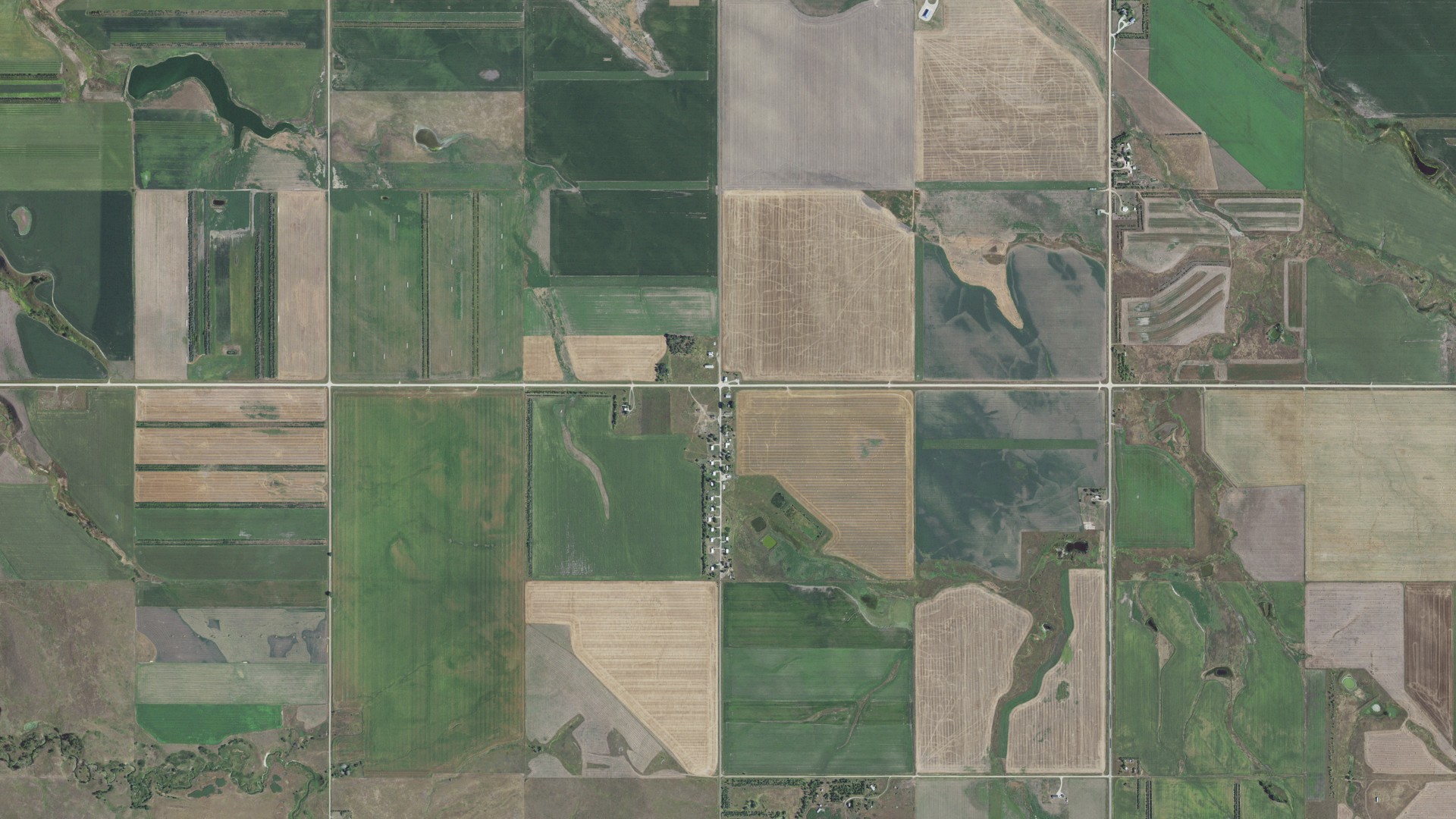 Aerial view of land around Ideal, South Dakota