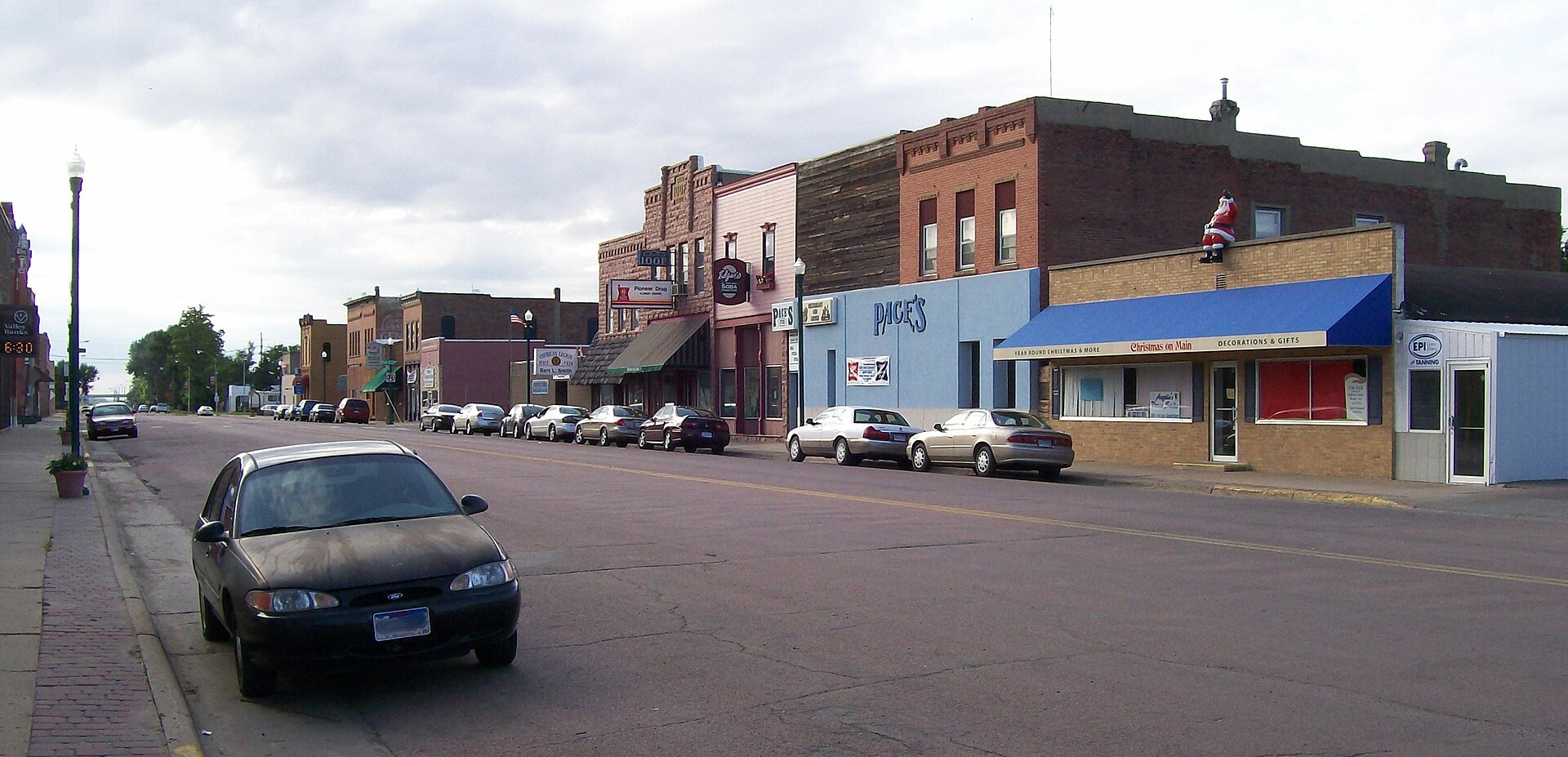 Downtown streets in Elk Point, South Dakota