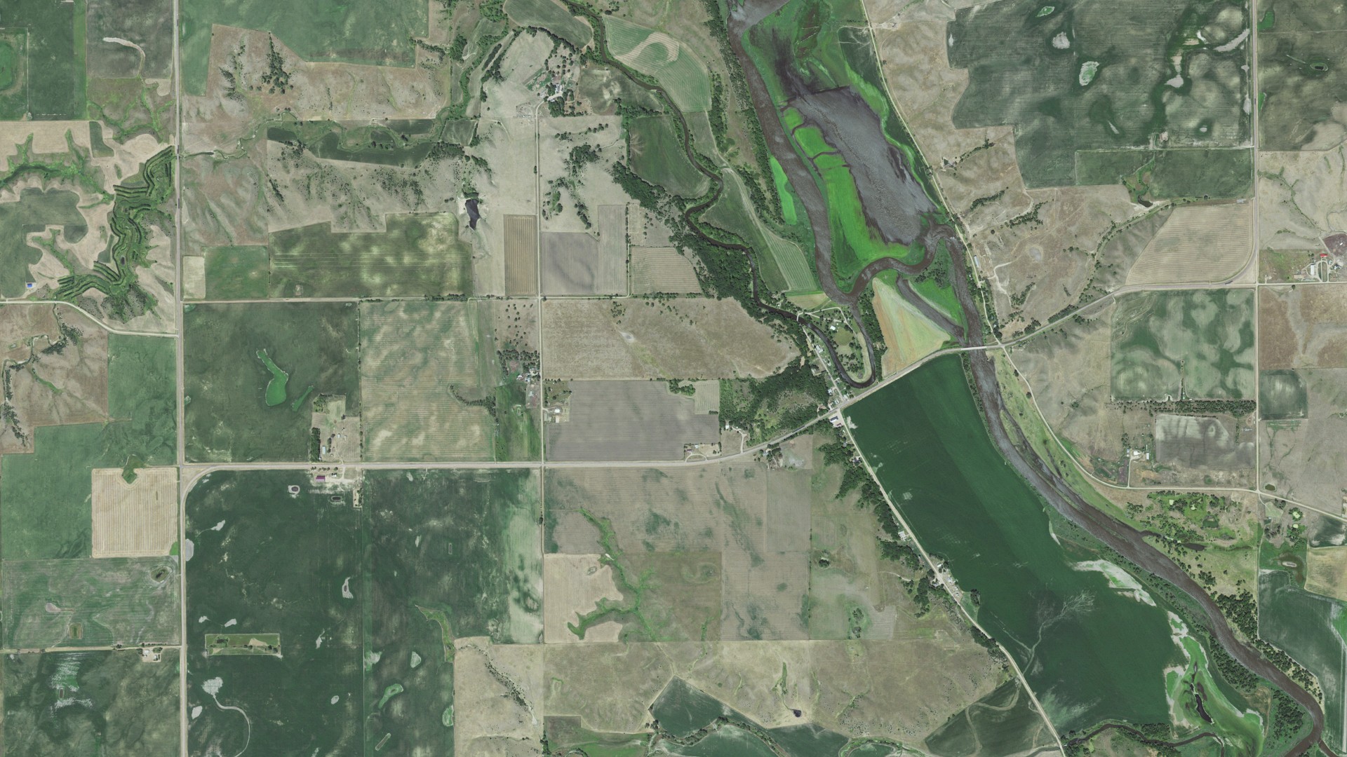 Natural-color aerial photograph of land around Milltown, South Dakota