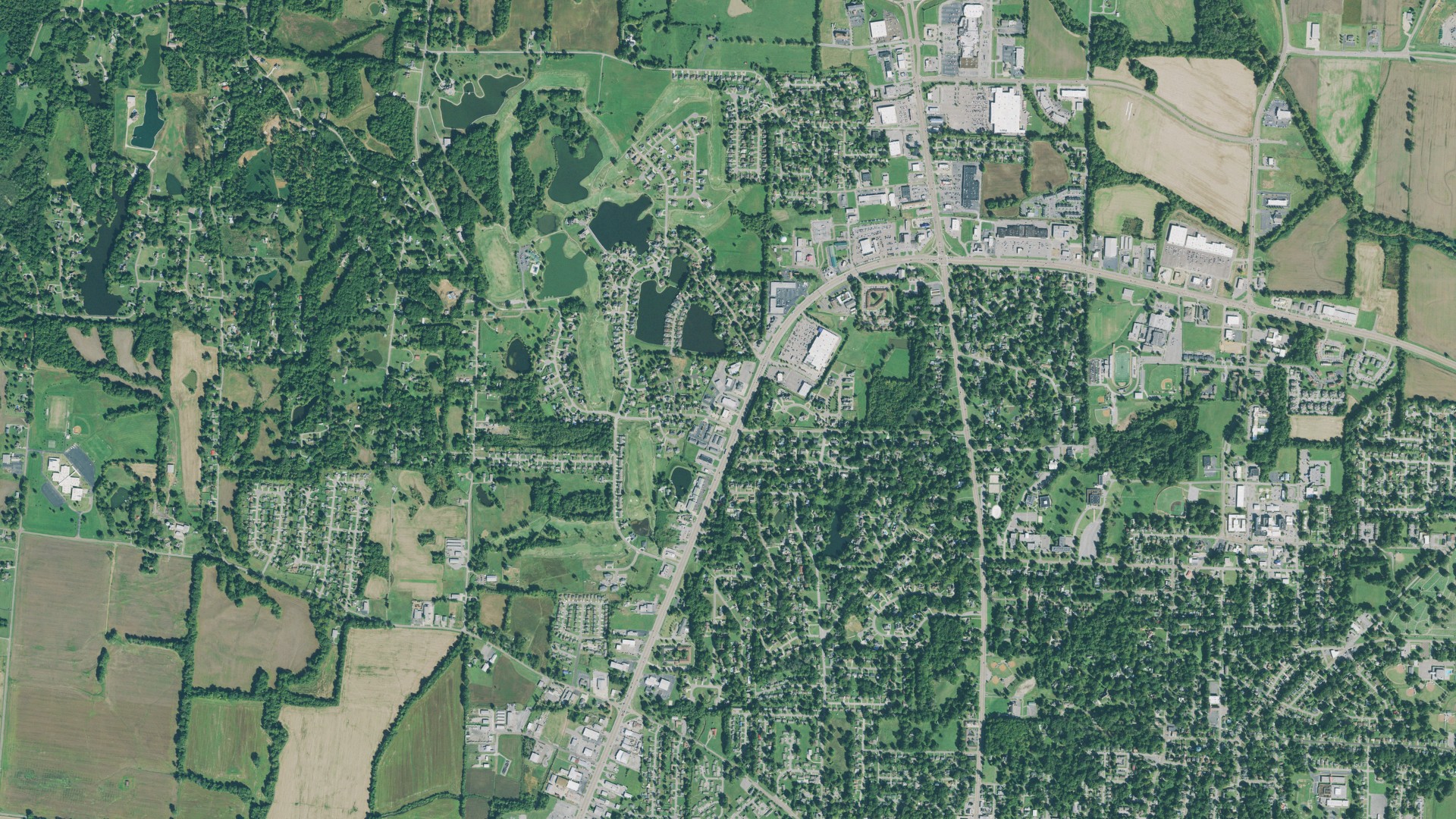 Natural-color aerial photograph of land around Dyer County, Tennessee