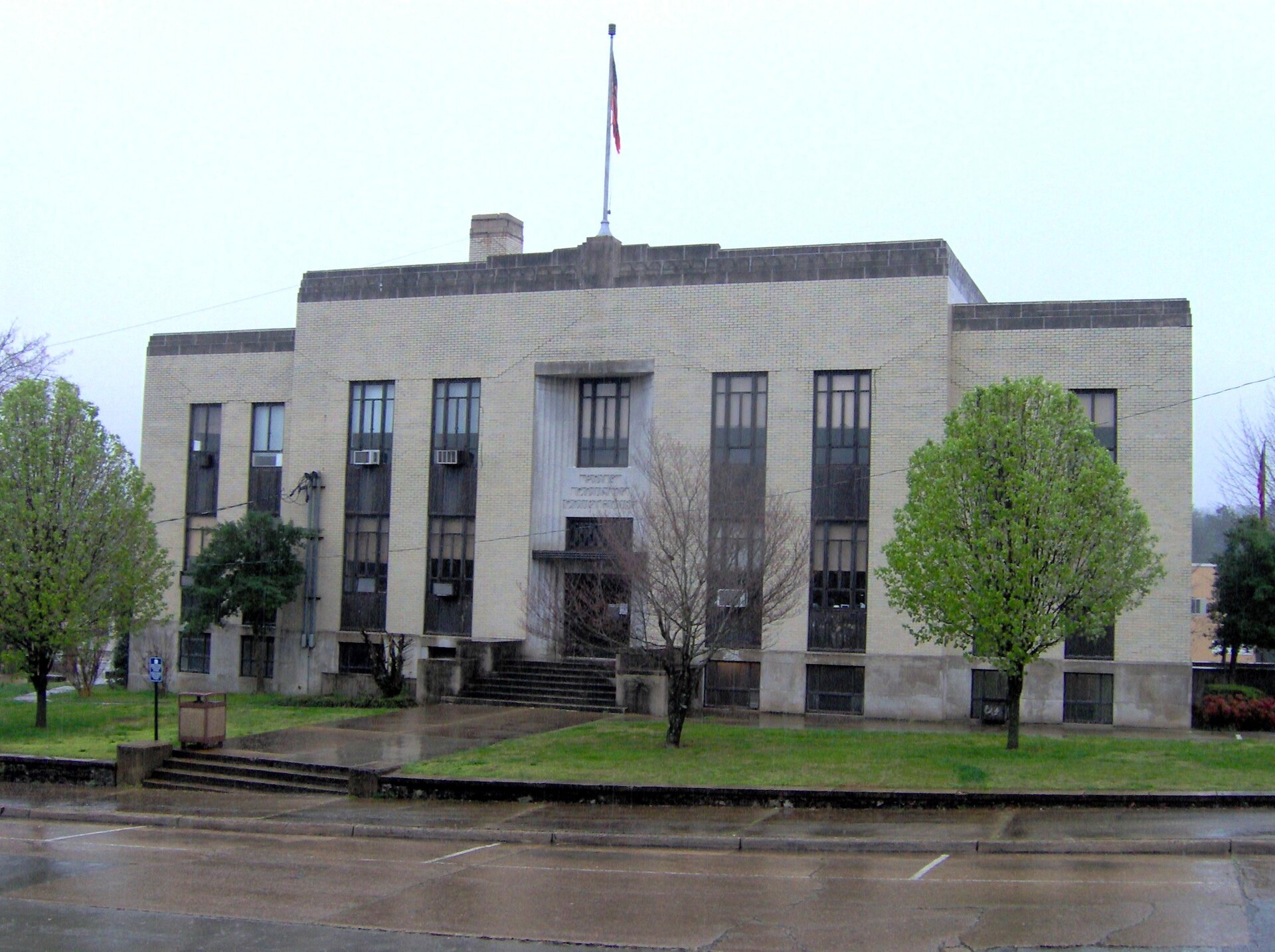 Polk County Courthouse in Benton, Tennessee, in the southeastern United States. The courthouse, built in the late 1800s in the Art Deco style, was added to the National Register of Historic Places in 1993.