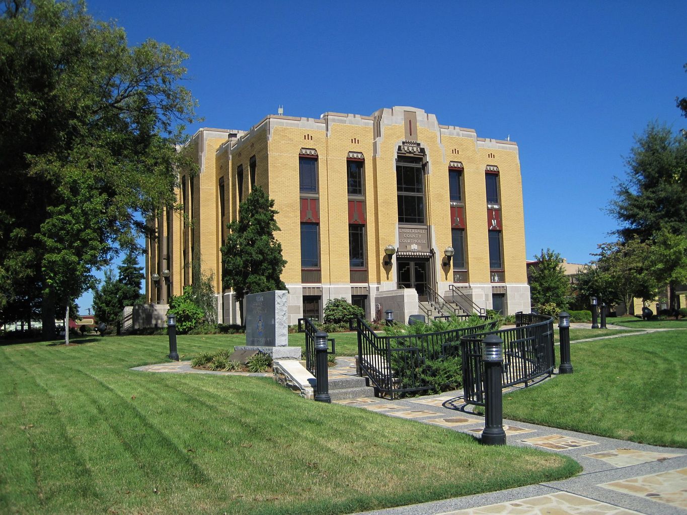Lauderdale County court house in Ripley, Tennessee.