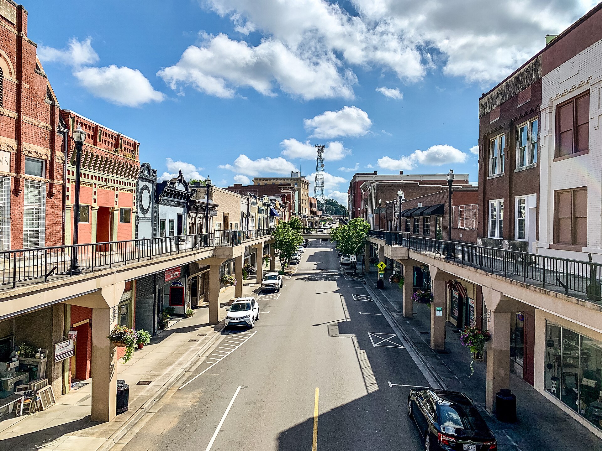Main Street in Downtown Morristown, Tennessee, United States.