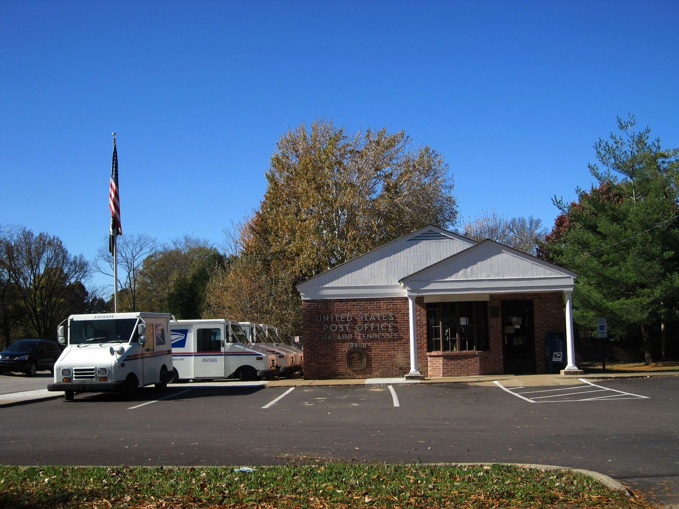Post office in Oakland, Tennessee