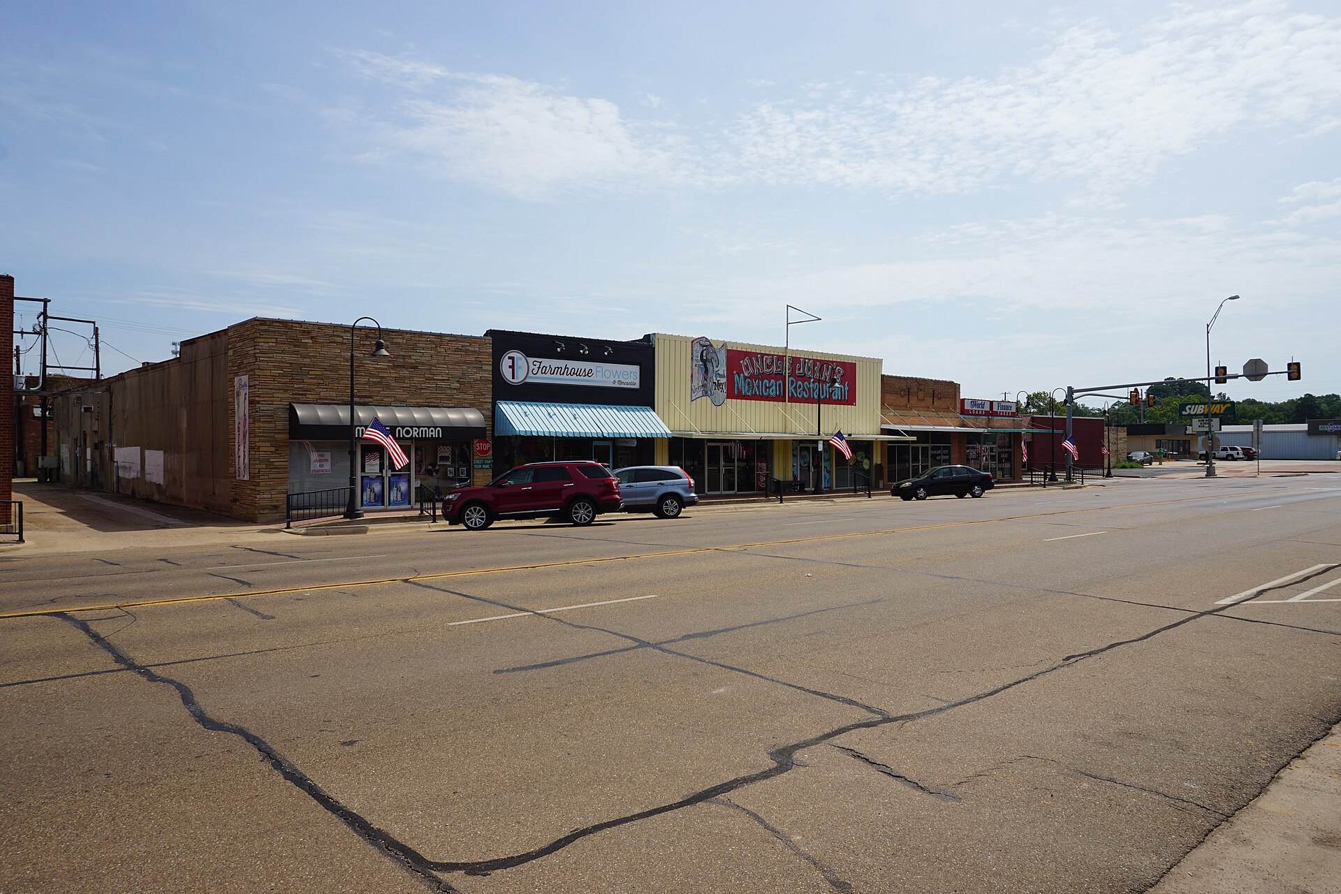 East Main Street in Atlanta, Texas (United States).