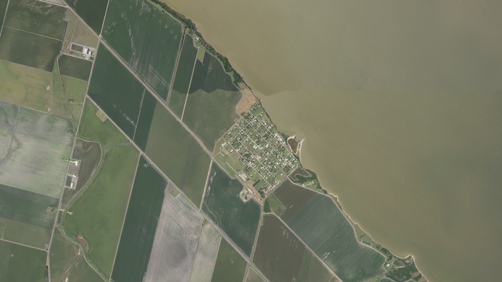 Natural-color aerial photograph of land around Austwell, Texas