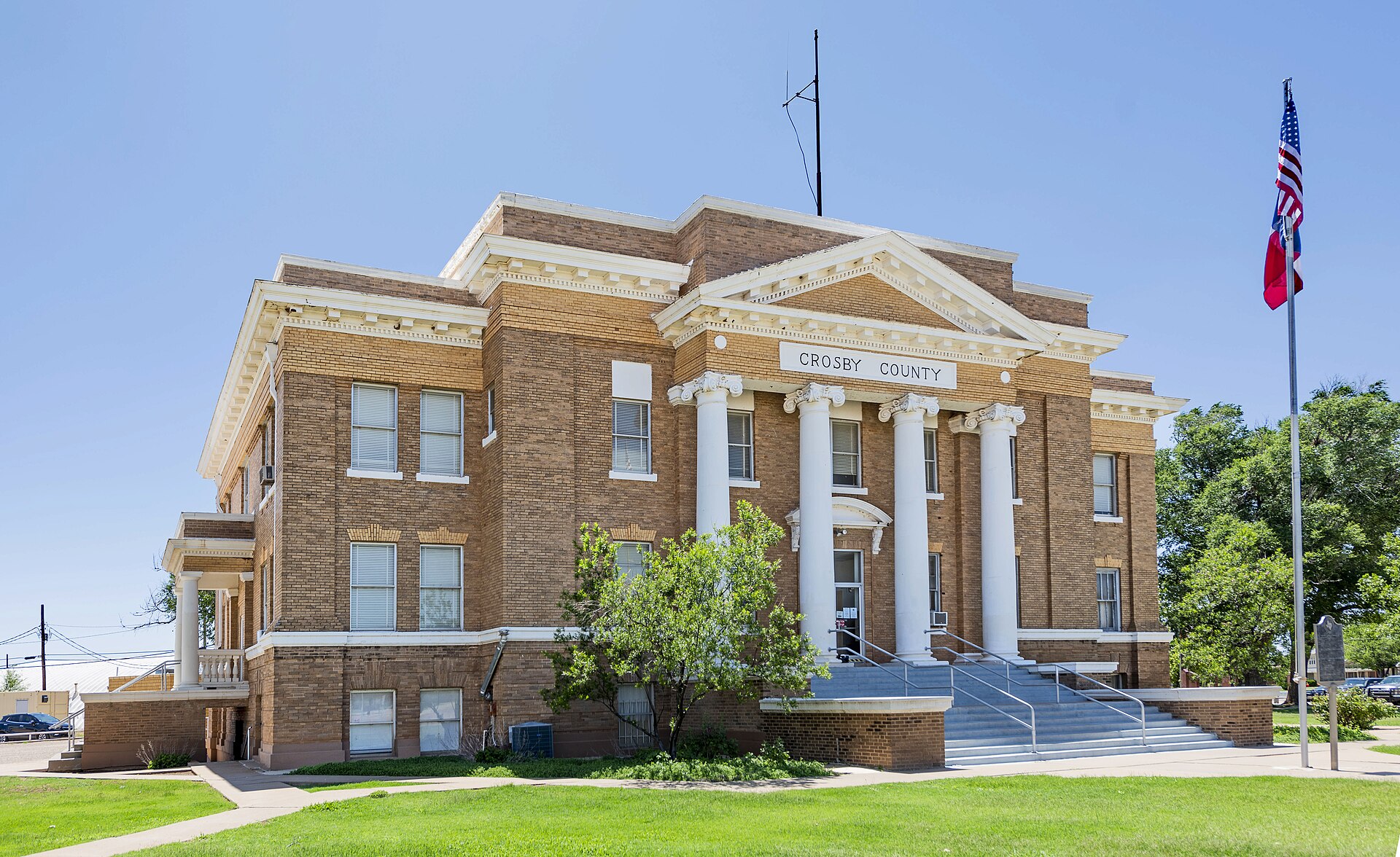 Crosby County courthouse in Crosbyton, Texas.